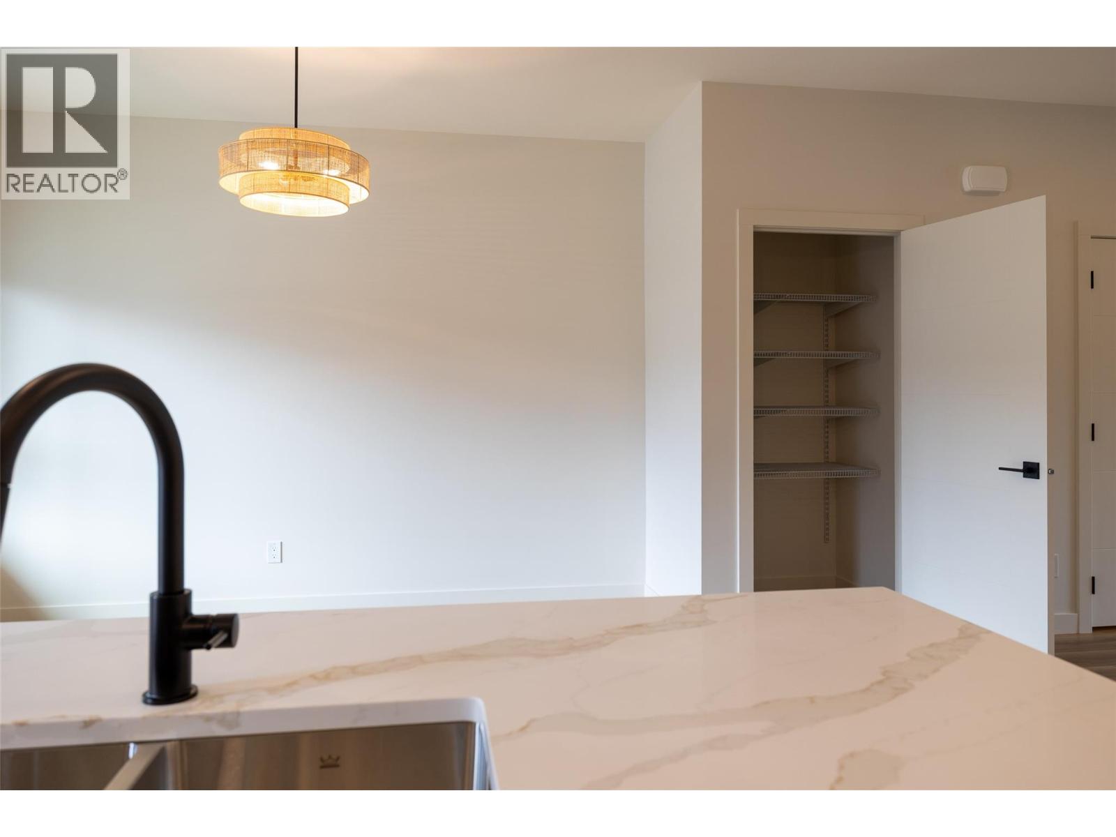 800 Riverside Way Unit# 501, Fernie, British Columbia  V0B 1M7 - Photo 12 - 10395496