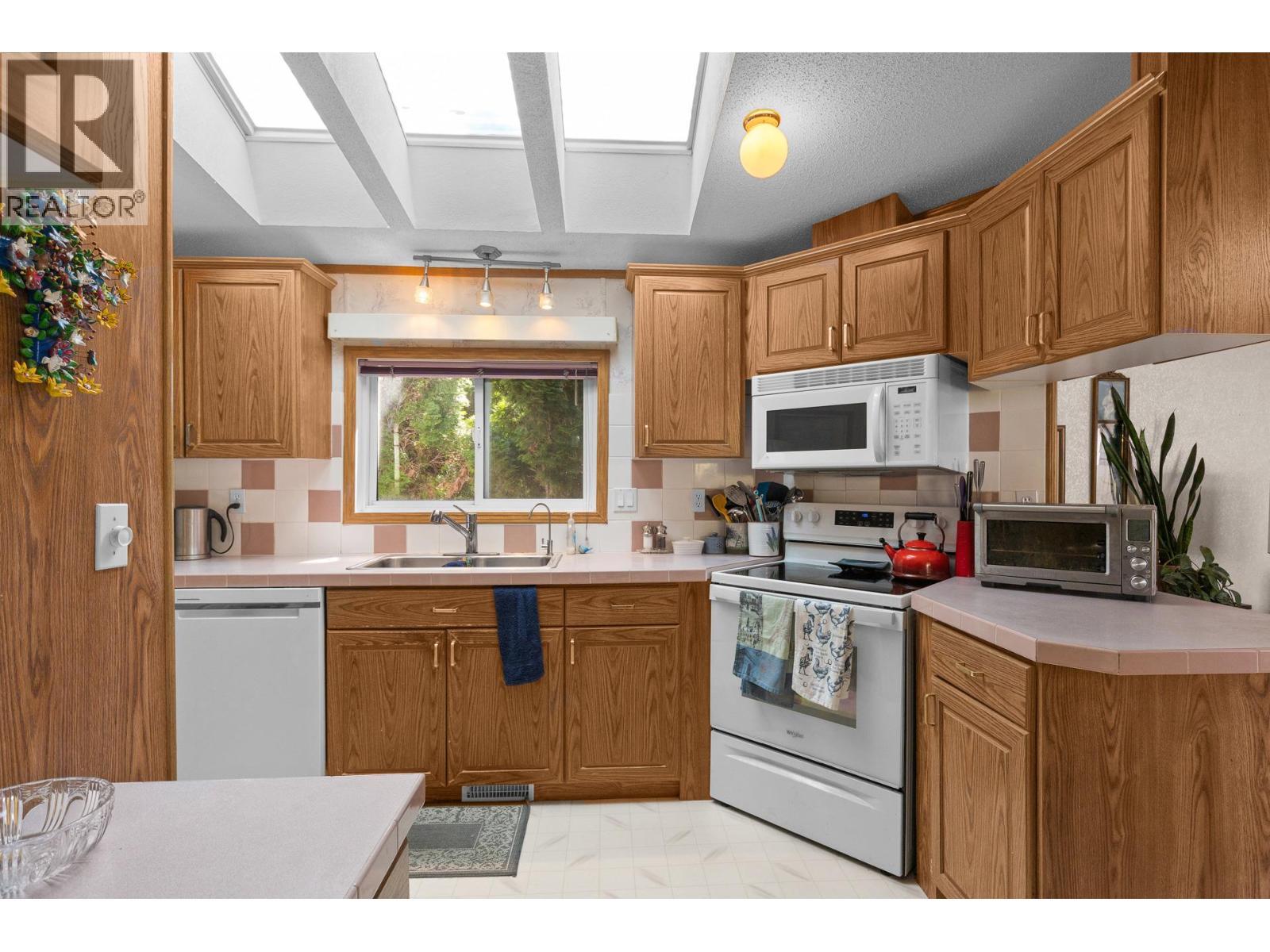 1880 Old Boucherie Road Unit# 185, West Kelowna, British Columbia  V4T 1Z2 - Photo 11 - 10395250