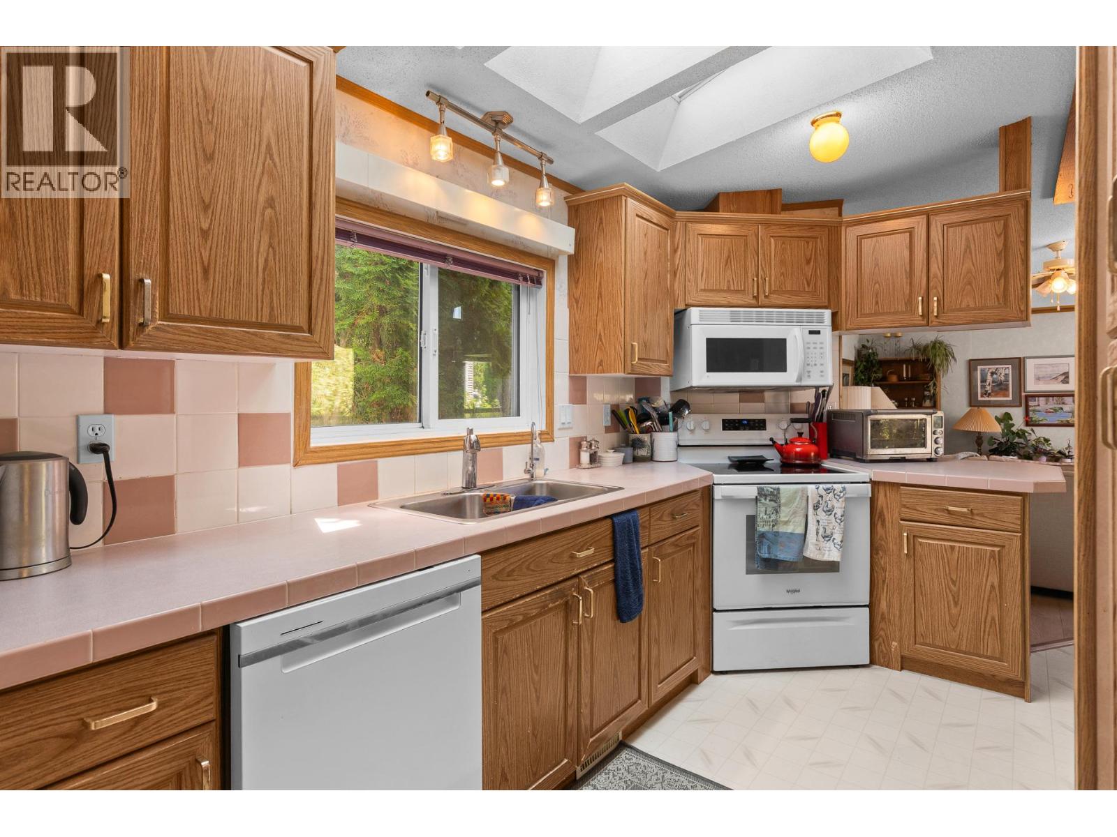 1880 Old Boucherie Road Unit# 185, West Kelowna, British Columbia  V4T 1Z2 - Photo 13 - 10395250