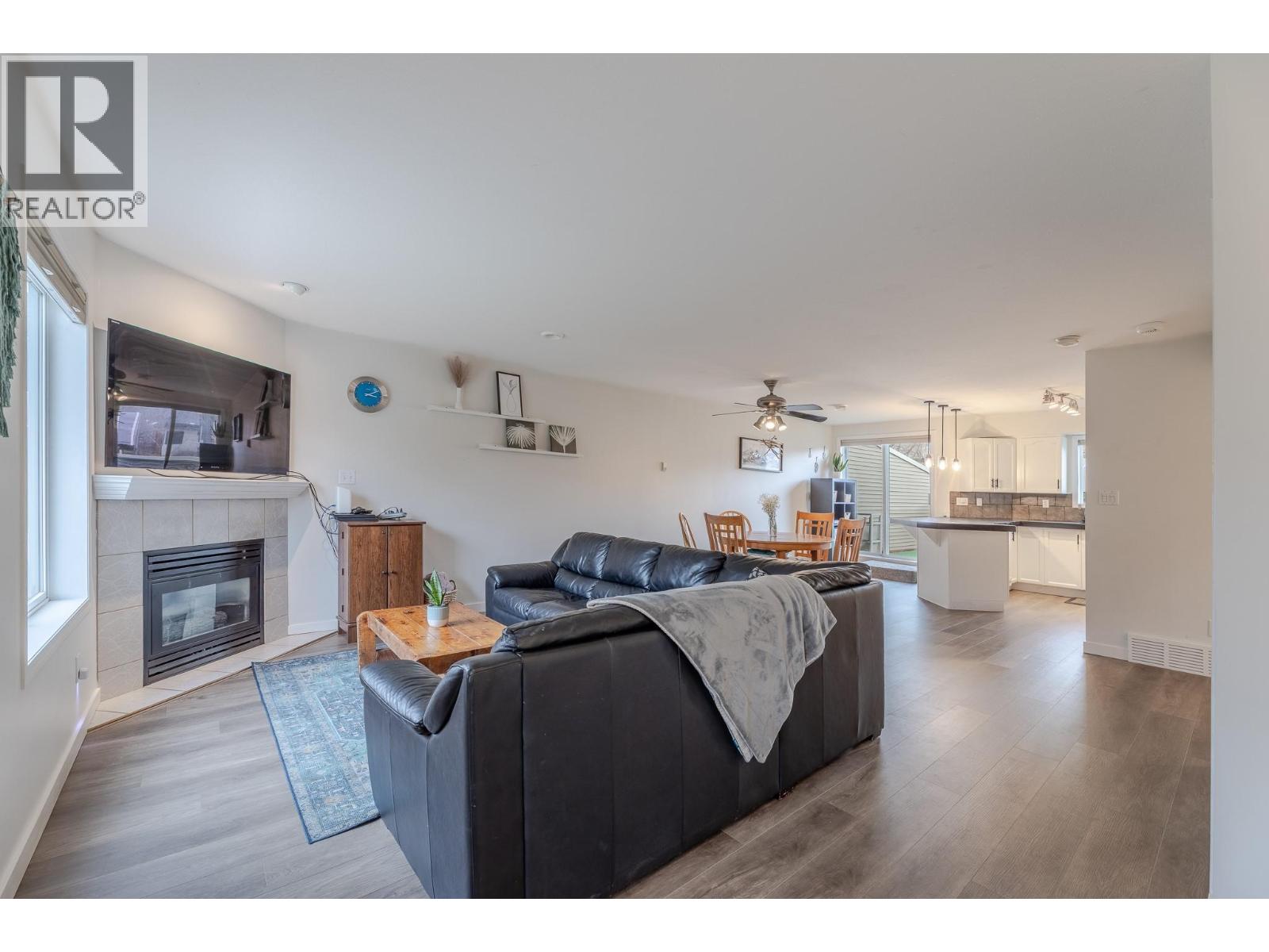 99 Calgary Avenue Unit# 105, Penticton, British Columbia  V2A 2T7 - Photo 1 - 10395636