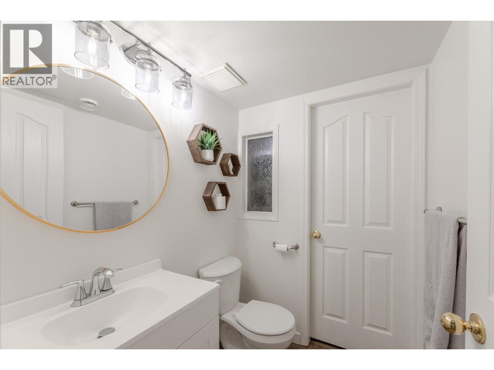 99 Calgary Avenue Unit# 105, Penticton, British Columbia  V2A 2T7 - Photo 11 - 10395636