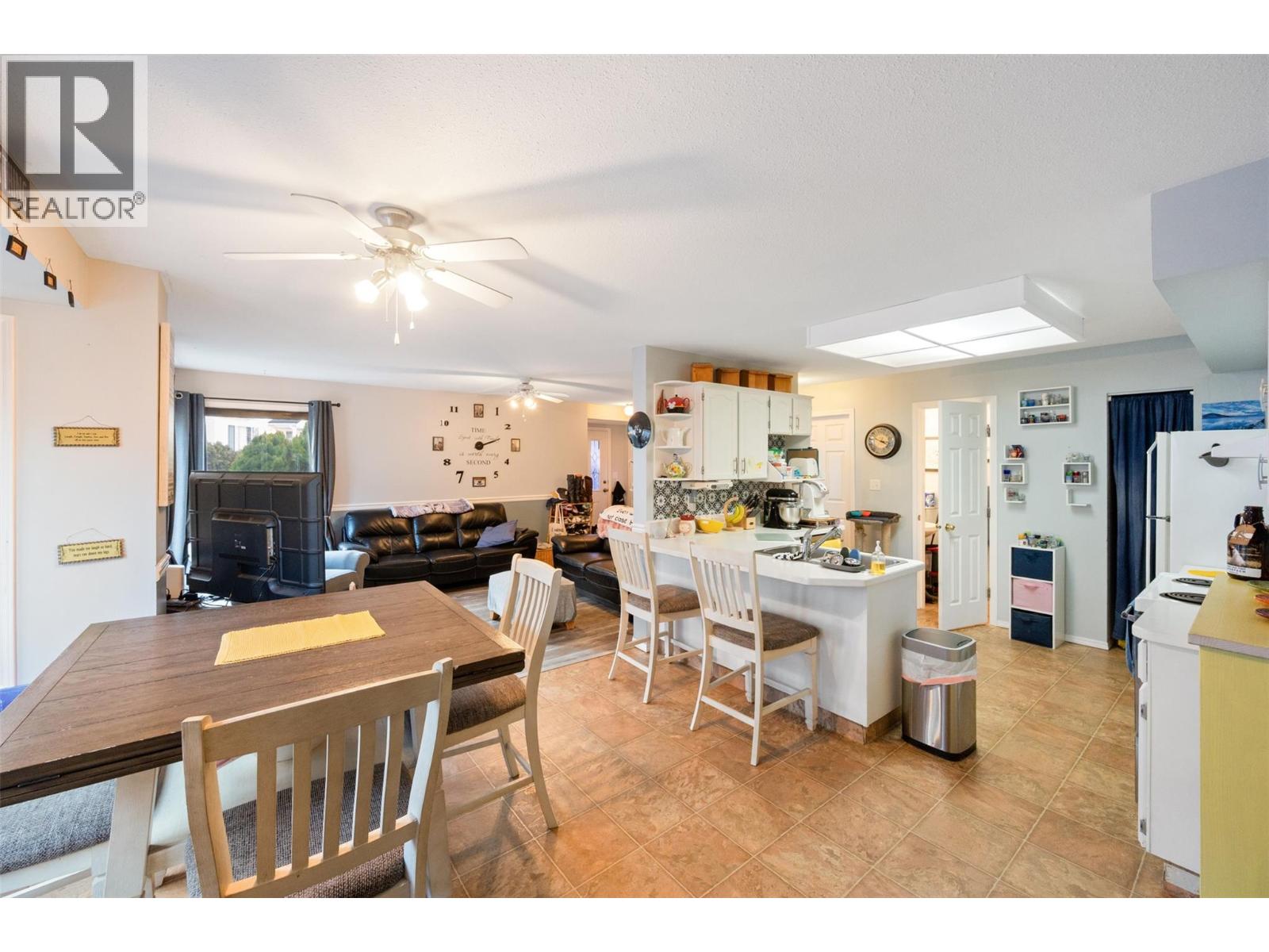1458 Penticton Avenue Unit# 118, Penticton, British Columbia  V2A 8L3 - Photo 5 - 10395424