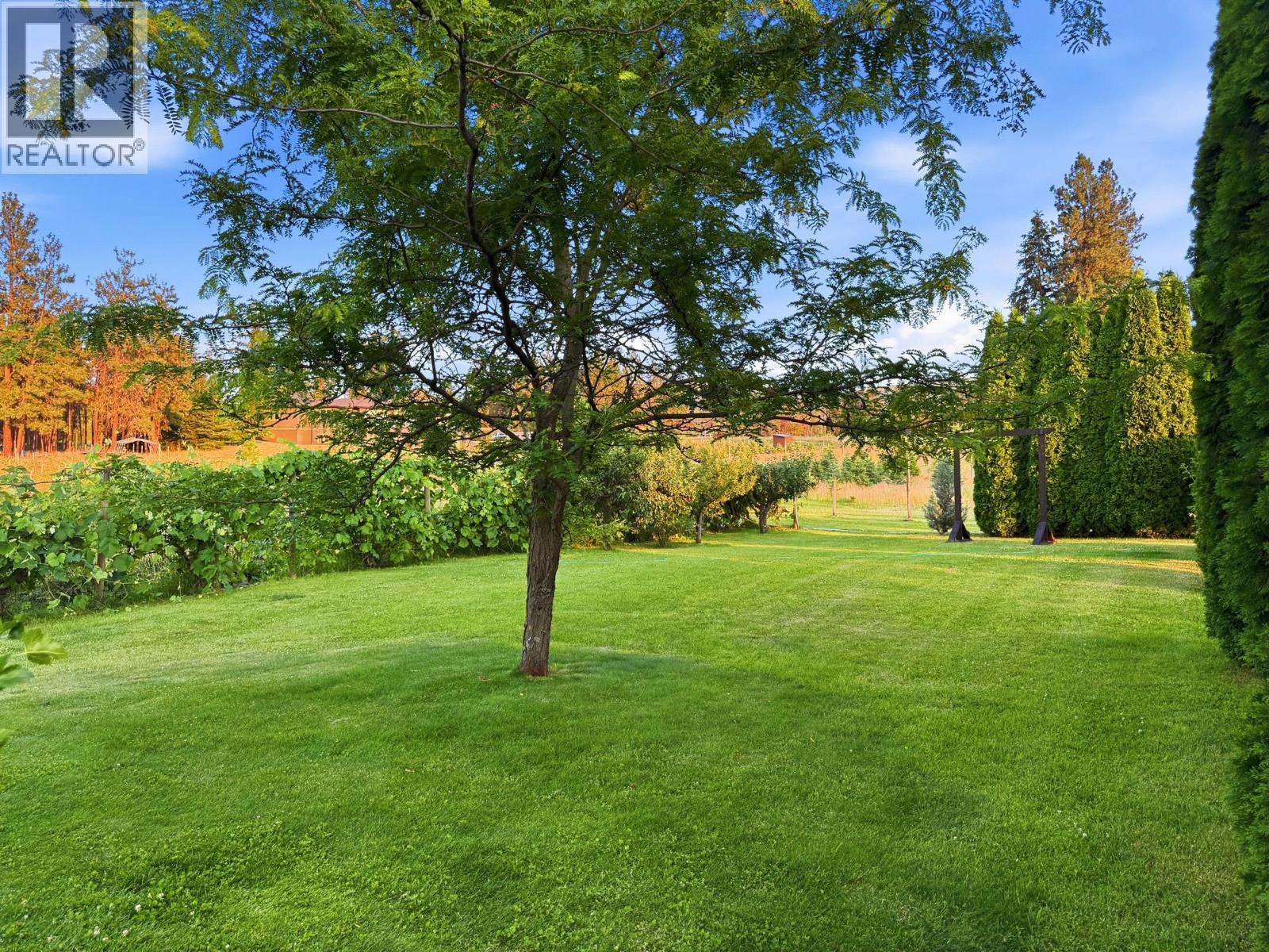 3975 June Springs Road, Kelowna, British Columbia  V1W 4E4 - Photo 31 - 10395066