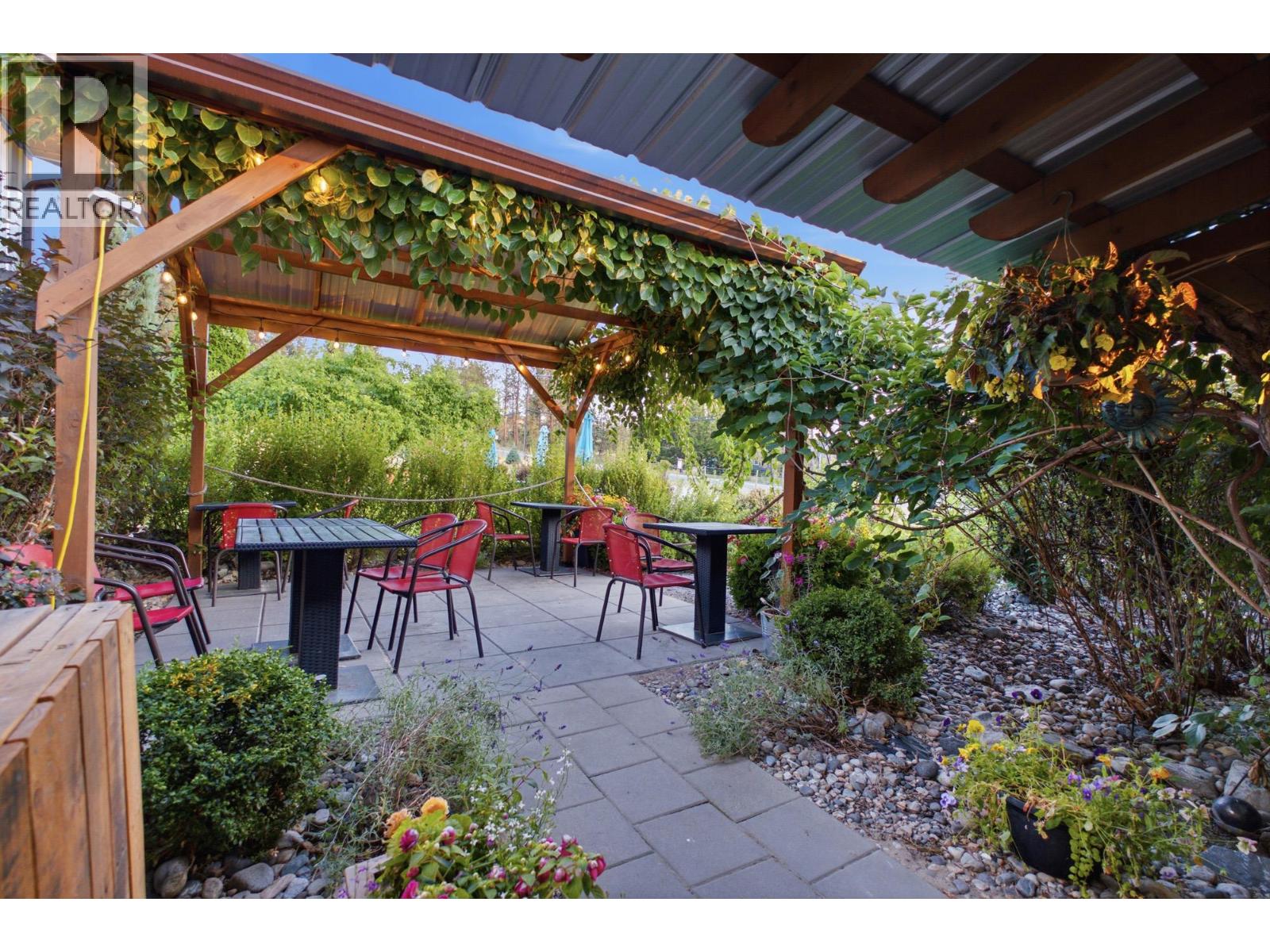 3975 June Springs Road, Kelowna, British Columbia  V1W 4E4 - Photo 24 - 10395064