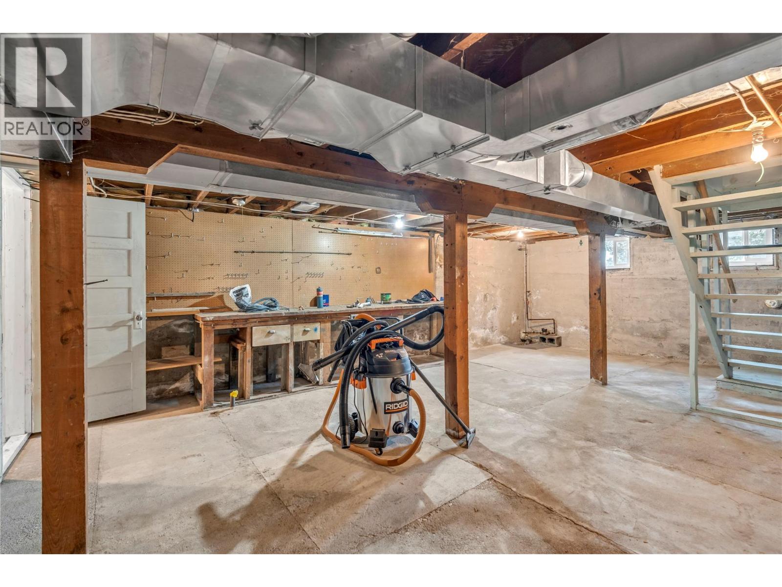 640 Upper Bench Road N, Penticton, British Columbia  V2A 8V2 - Photo 33 - 10394972