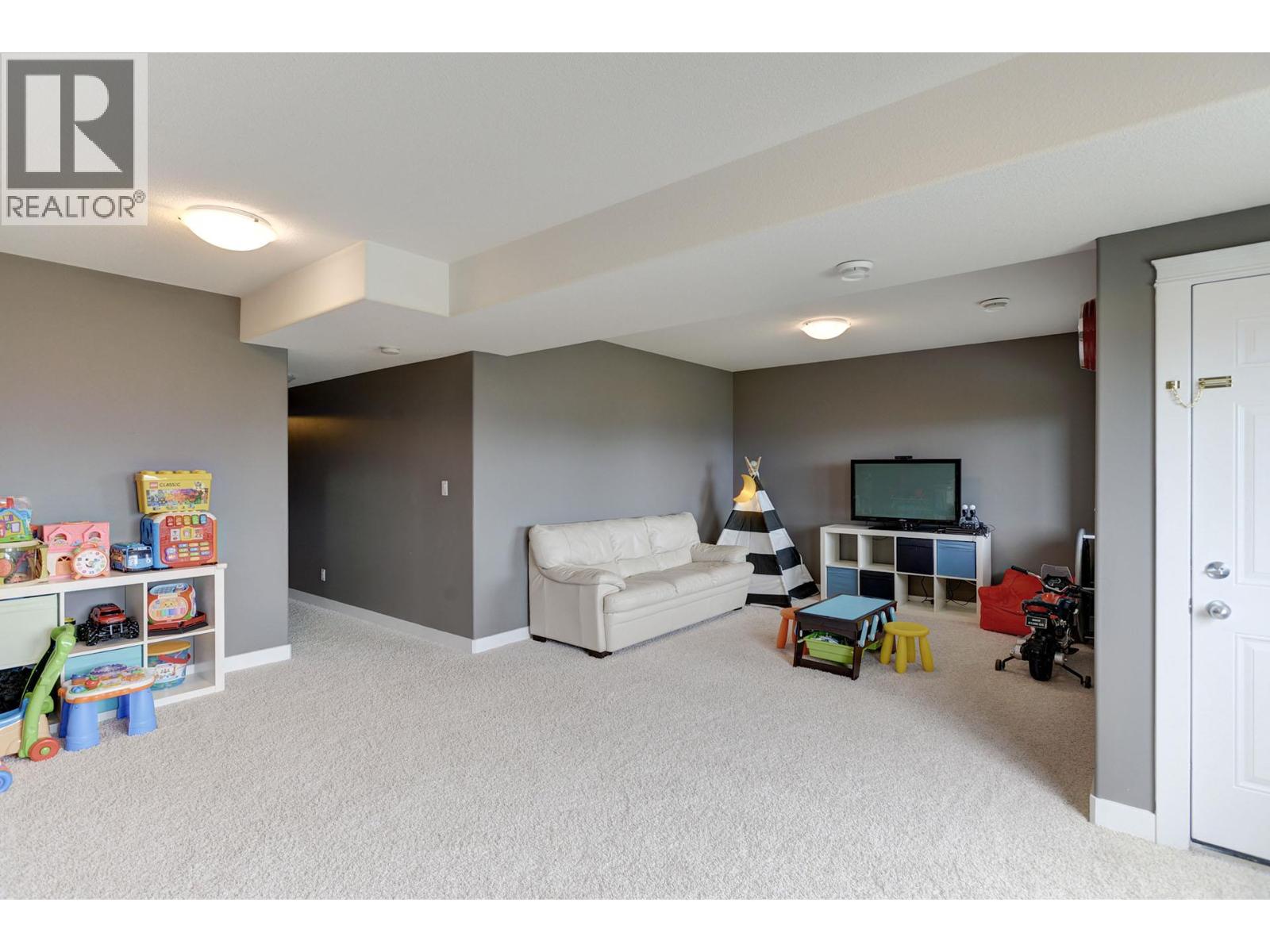 738 Dunrobin Drive Unit# 6, Kamloops, British Columbia  V1S 0B9 - Photo 15 - 10395640