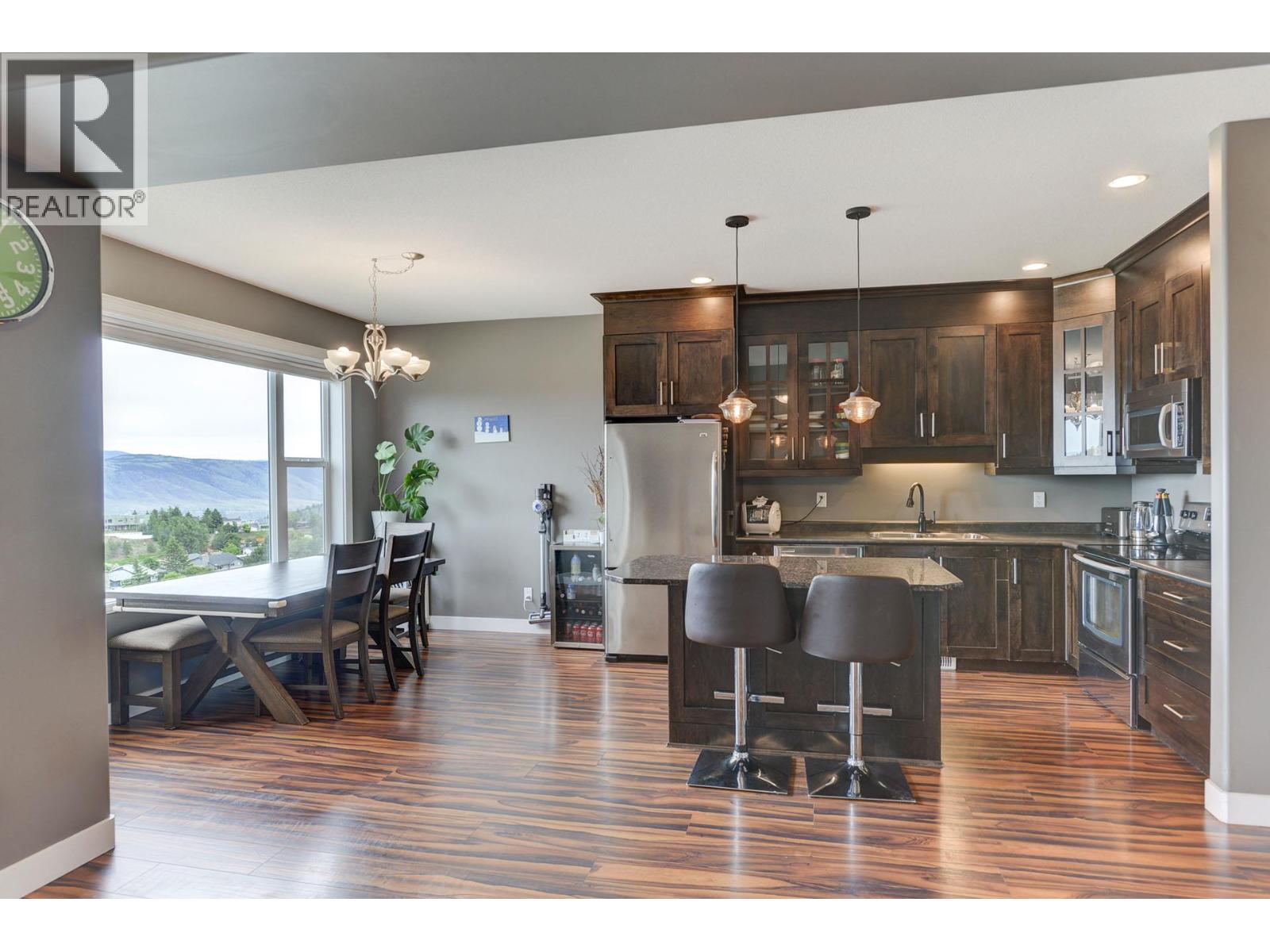 738 Dunrobin Drive Unit# 6, Kamloops, British Columbia  V1S 0B9 - Photo 6 - 10395640