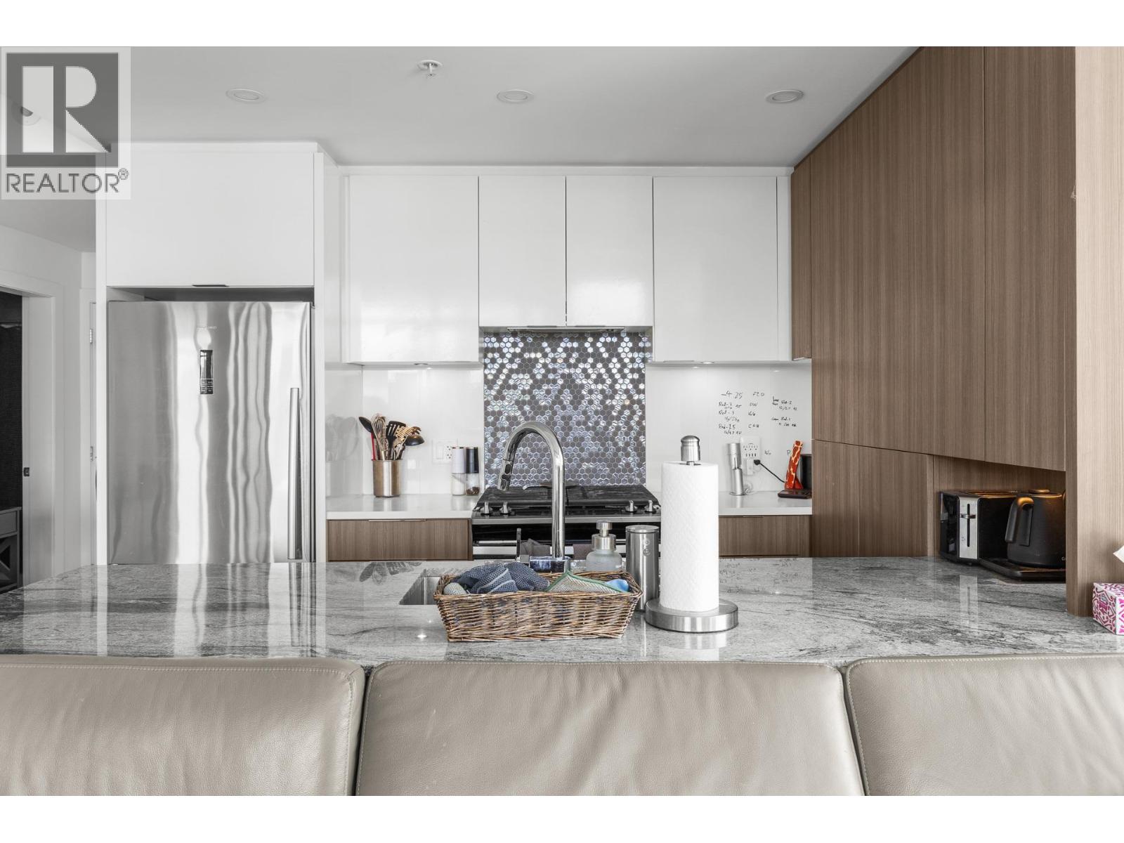1151 Sunset Drive Unit# 405, Kelowna, British Columbia  V1Y 0G2 - Photo 34 - 10395519