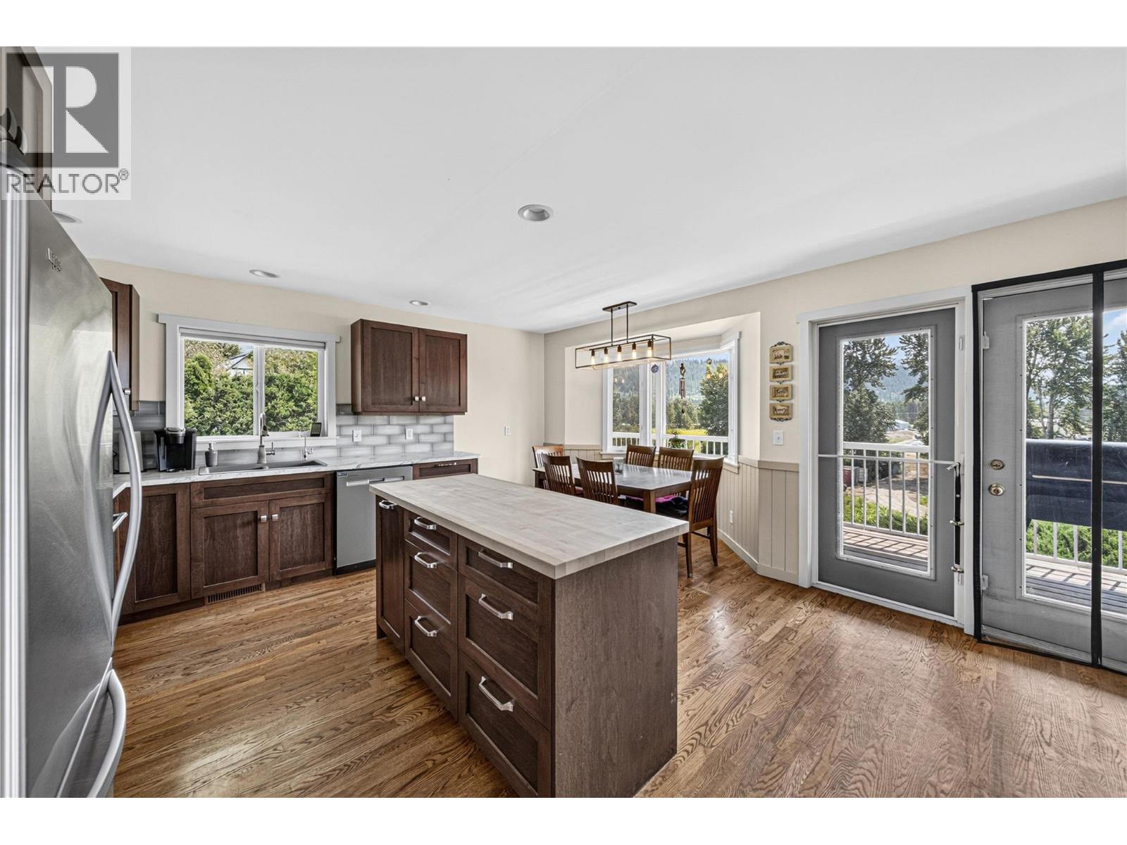 6152 Cunliffe Road Road, Fernie, British Columbia  V0B 1M5 - Photo 11 - 10395638