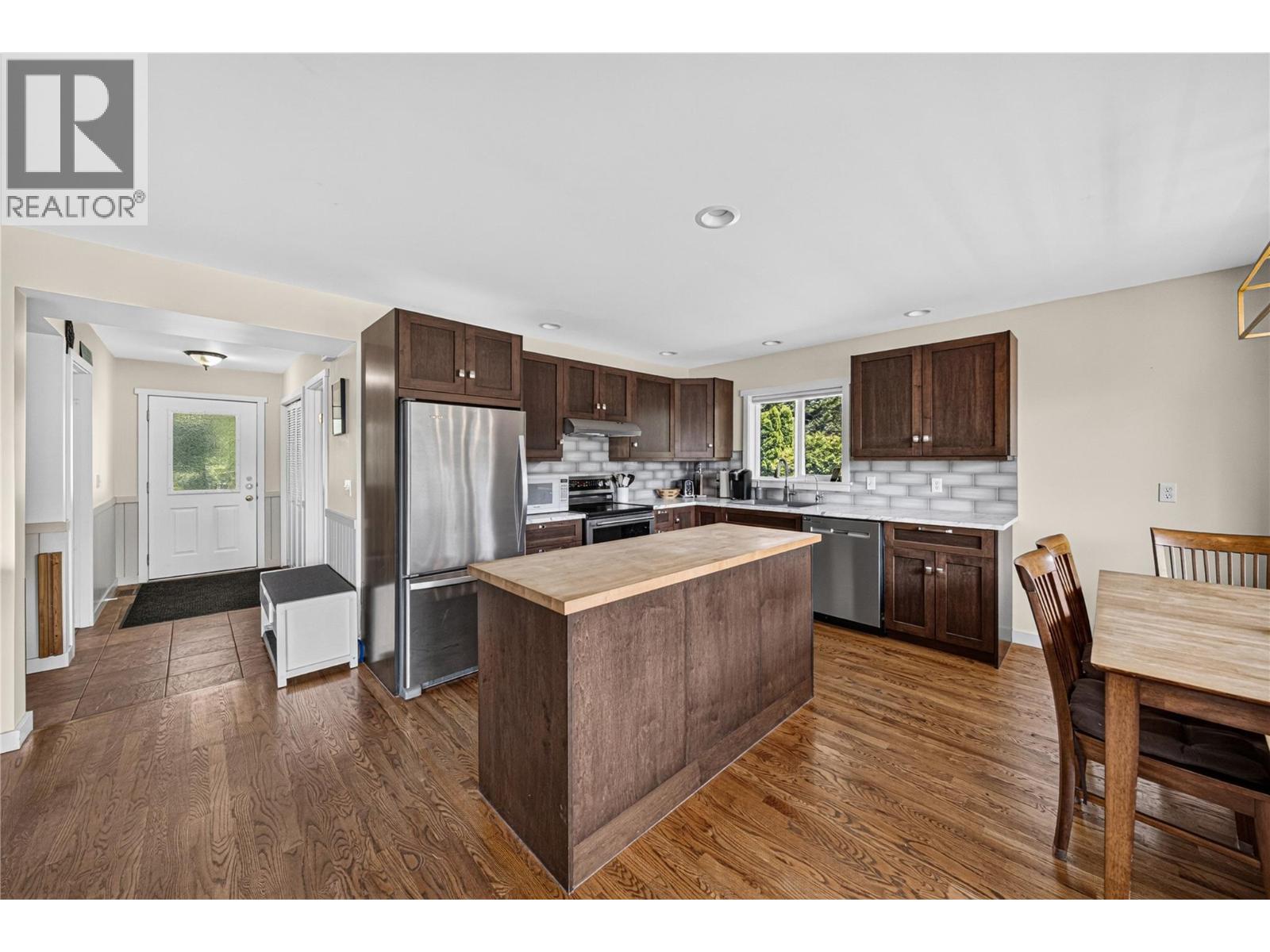 6152 Cunliffe Road Road, Fernie, British Columbia  V0B 1M5 - Photo 13 - 10395638