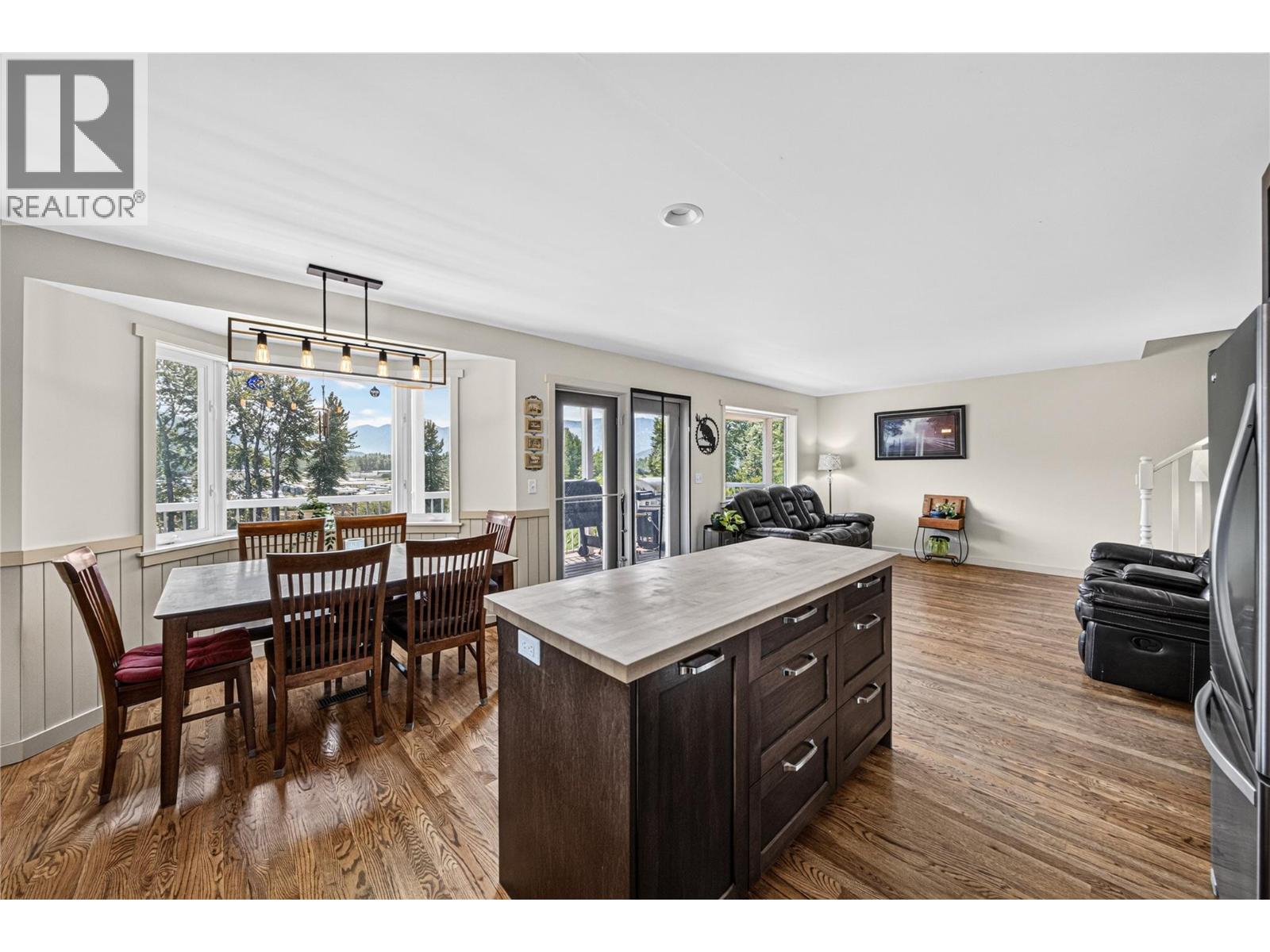 6152 Cunliffe Road Road, Fernie, British Columbia  V0B 1M5 - Photo 14 - 10395638