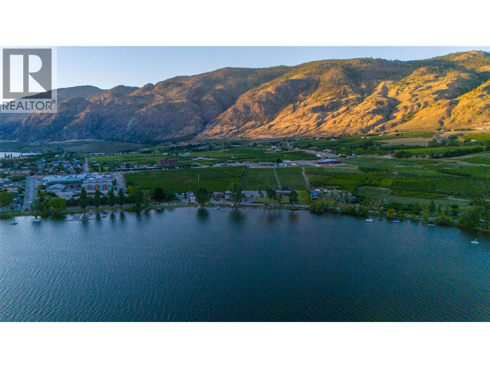 5221 45 Street, Osoyoos, British Columbia  V0H 1V6 - Photo 7 - 10395676