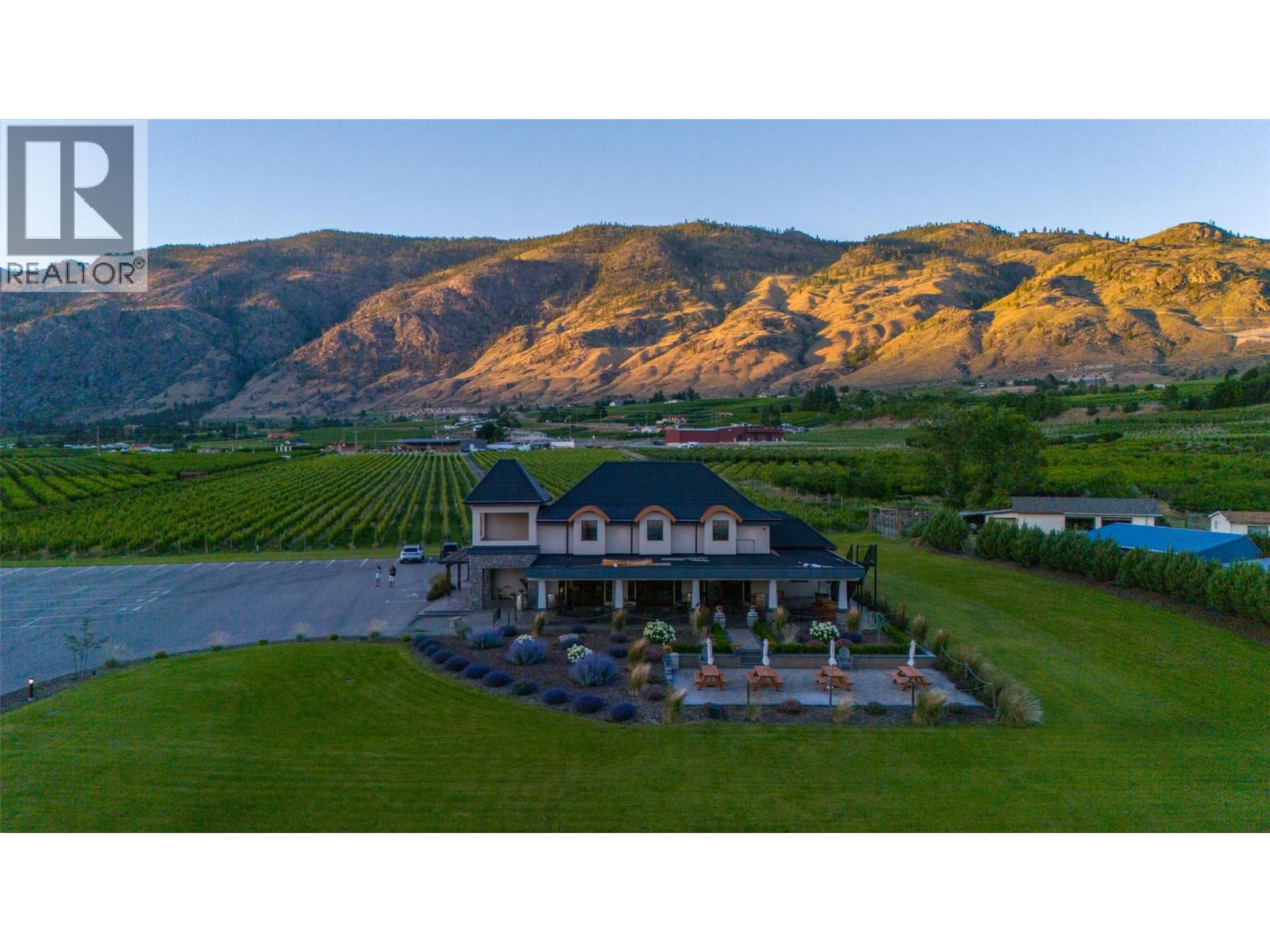5221 45 Street, Osoyoos, British Columbia  V0H 1V6 - Photo 9 - 10395676