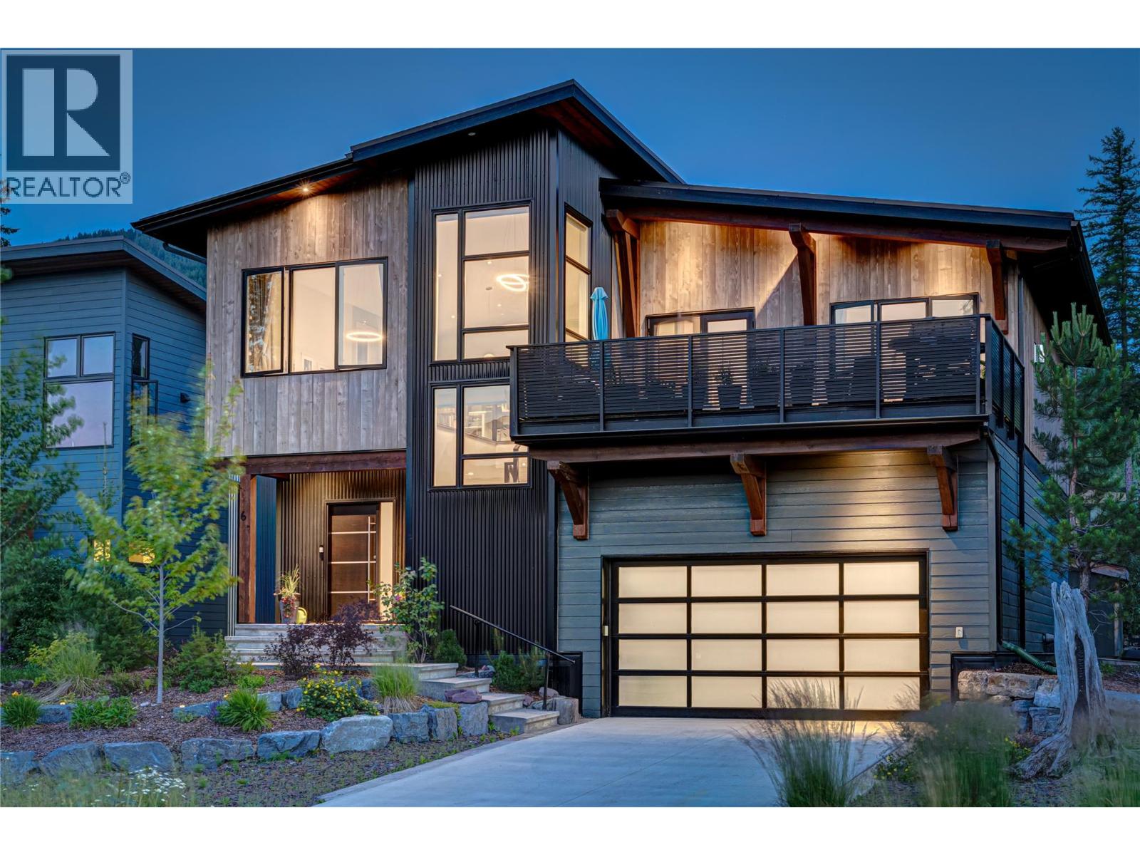 6 Piedmont Drive, Fernie, British Columbia  V0B 1M4 - Photo 1 - 10395463