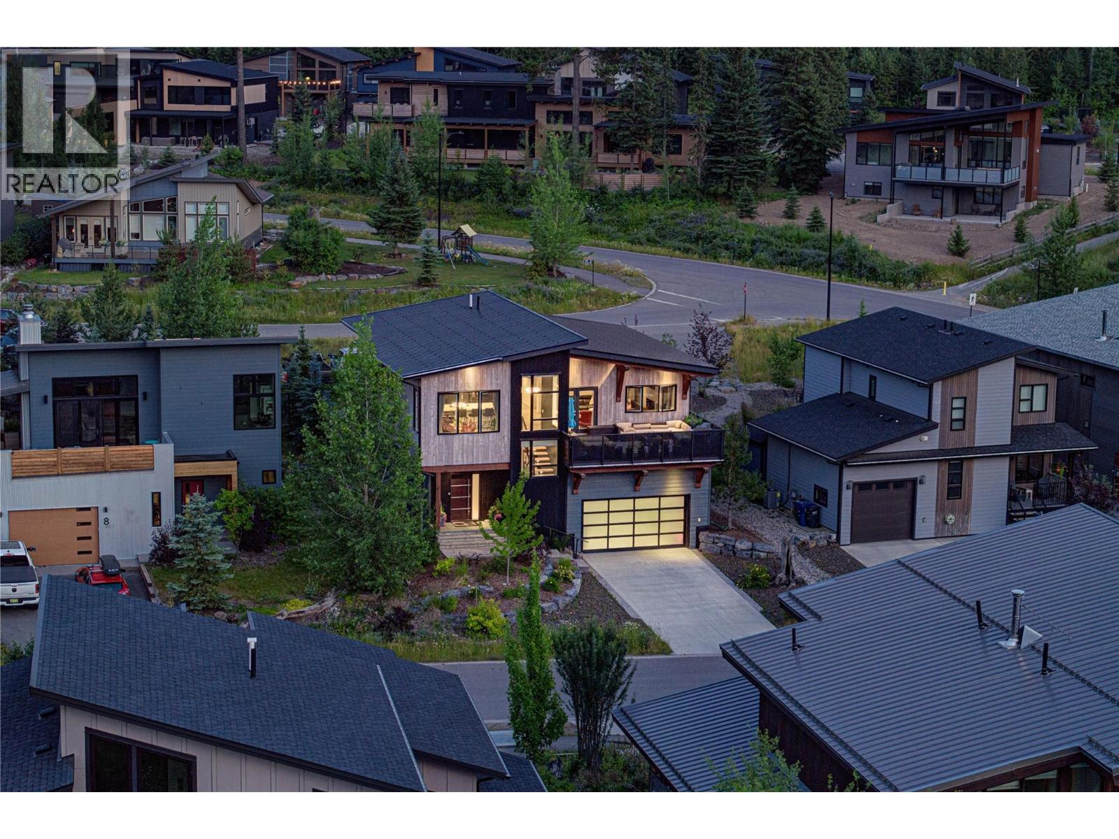 6 Piedmont Drive, Fernie, British Columbia  V0B 1M4 - Photo 3 - 10395463
