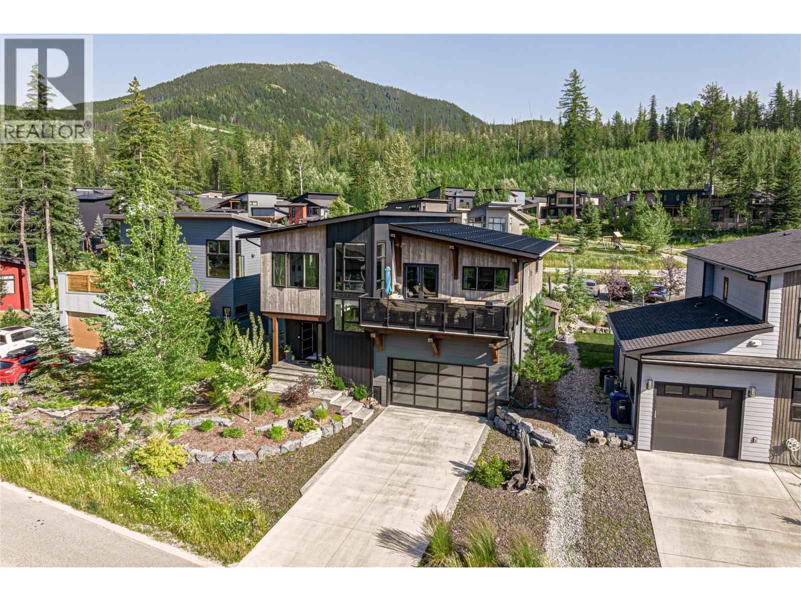 6 Piedmont Drive, Fernie, British Columbia  V0B 1M4 - Photo 5 - 10395463