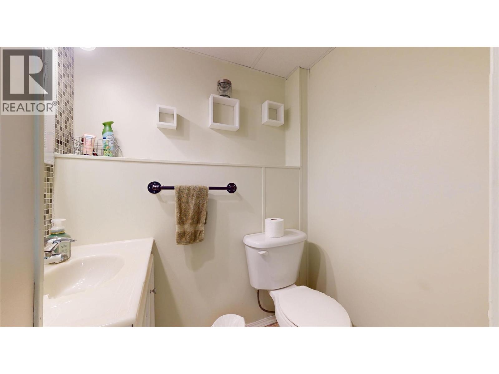 504 16th Street S, Cranbrook, British Columbia  V1C 6H5 - Photo 25 - 10395609