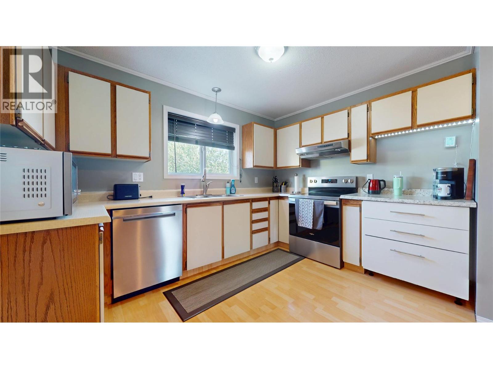 504 16th Street S, Cranbrook, British Columbia  V1C 6H5 - Photo 9 - 10395609
