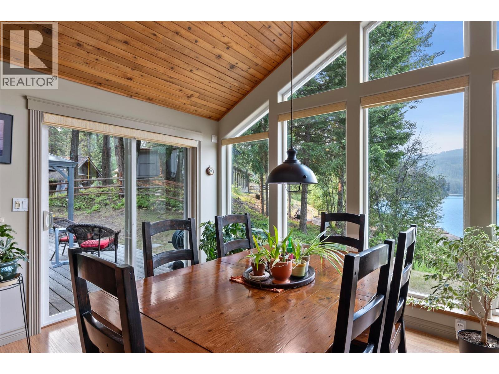 6059 Lake Bay Road, Kamloops, British Columbia  V0E 1Z1 - Photo 15 - 10395687