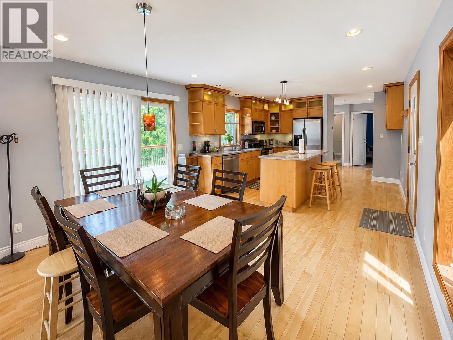 7475 6 Highway, Winlaw, British Columbia  V0G 2J0 - Photo 10 - 10393756