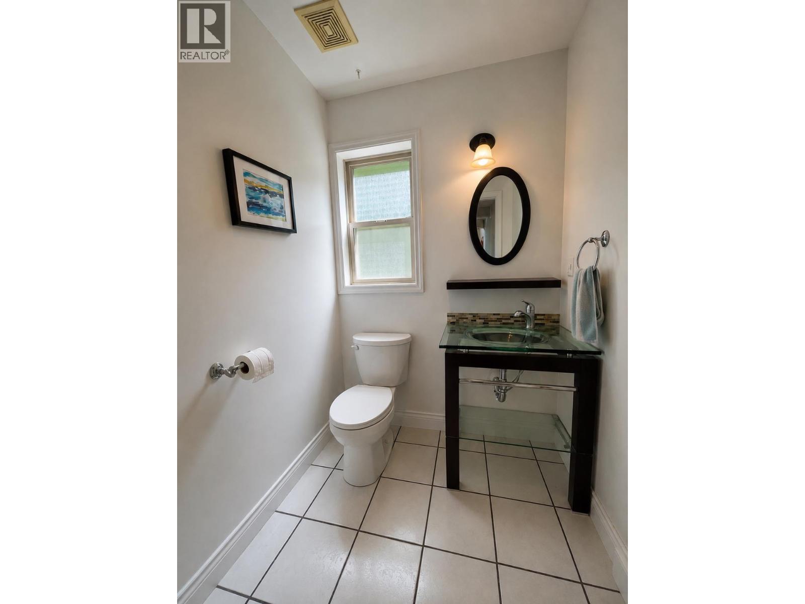 7475 6 Highway, Winlaw, British Columbia  V0G 2J0 - Photo 15 - 10393756