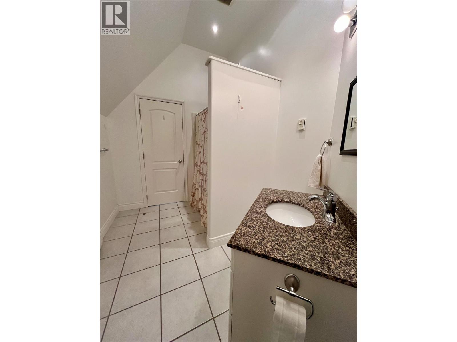 7475 6 Highway, Winlaw, British Columbia  V0G 2J0 - Photo 20 - 10393756