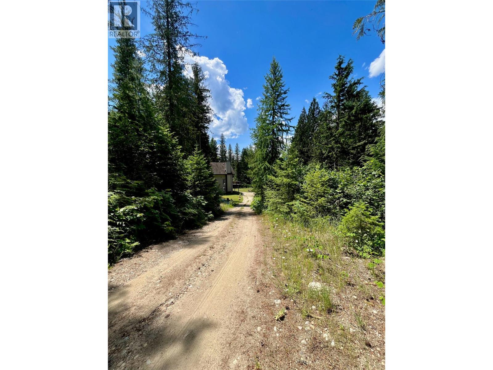 7475 6 Highway, Winlaw, British Columbia  V0G 2J0 - Photo 37 - 10393756