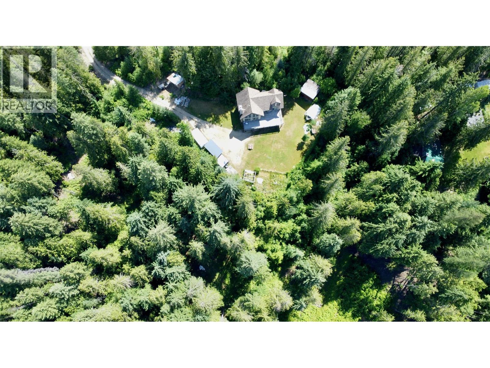 7475 6 Highway, Winlaw, British Columbia  V0G 2J0 - Photo 38 - 10393756