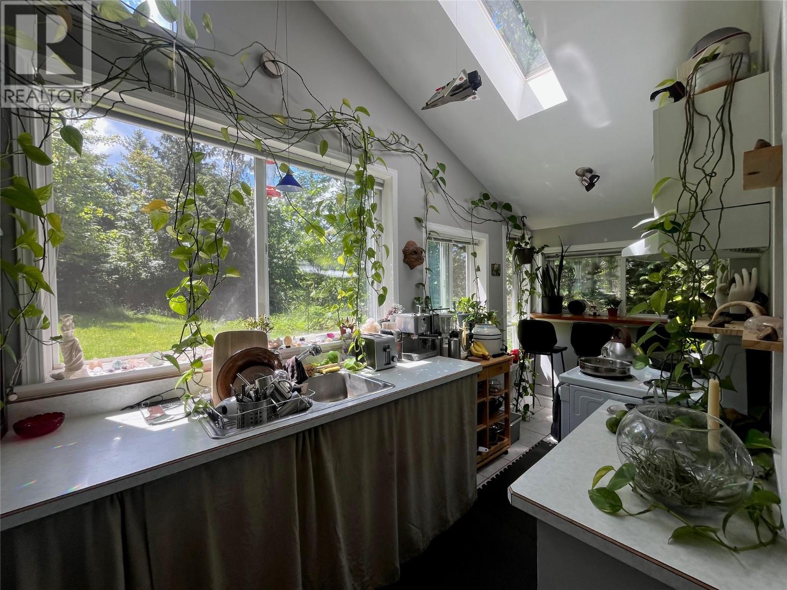 7475 6 Highway, Winlaw, British Columbia  V0G 2J0 - Photo 47 - 10393756