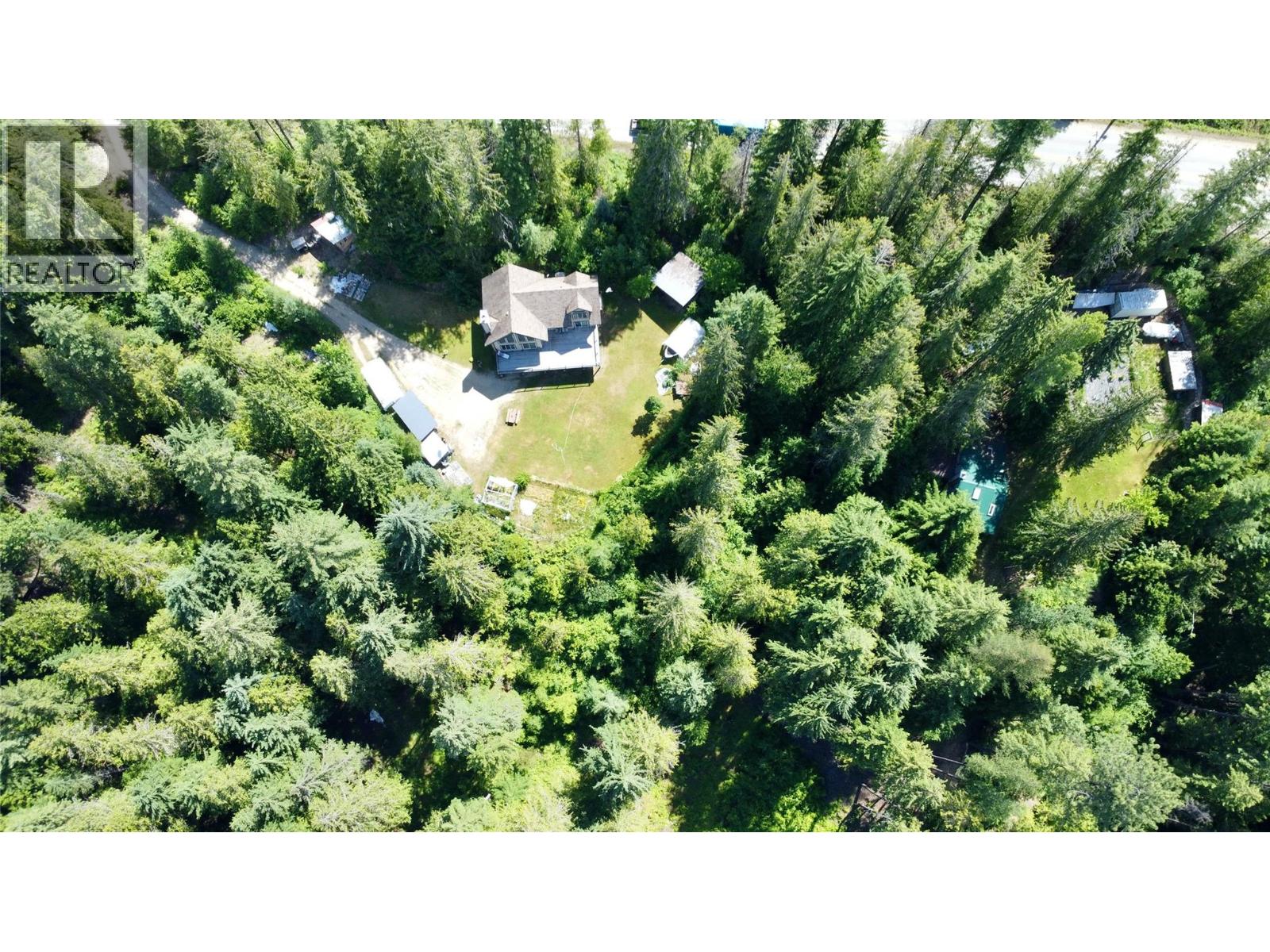 7475 6 Highway, Winlaw, British Columbia  V0G 2J0 - Photo 6 - 10393756