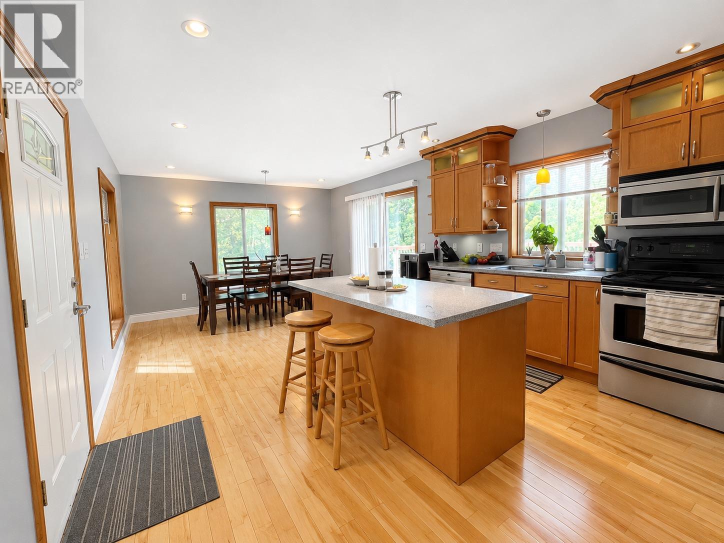 7475 6 Highway, Winlaw, British Columbia  V0G 2J0 - Photo 7 - 10393756