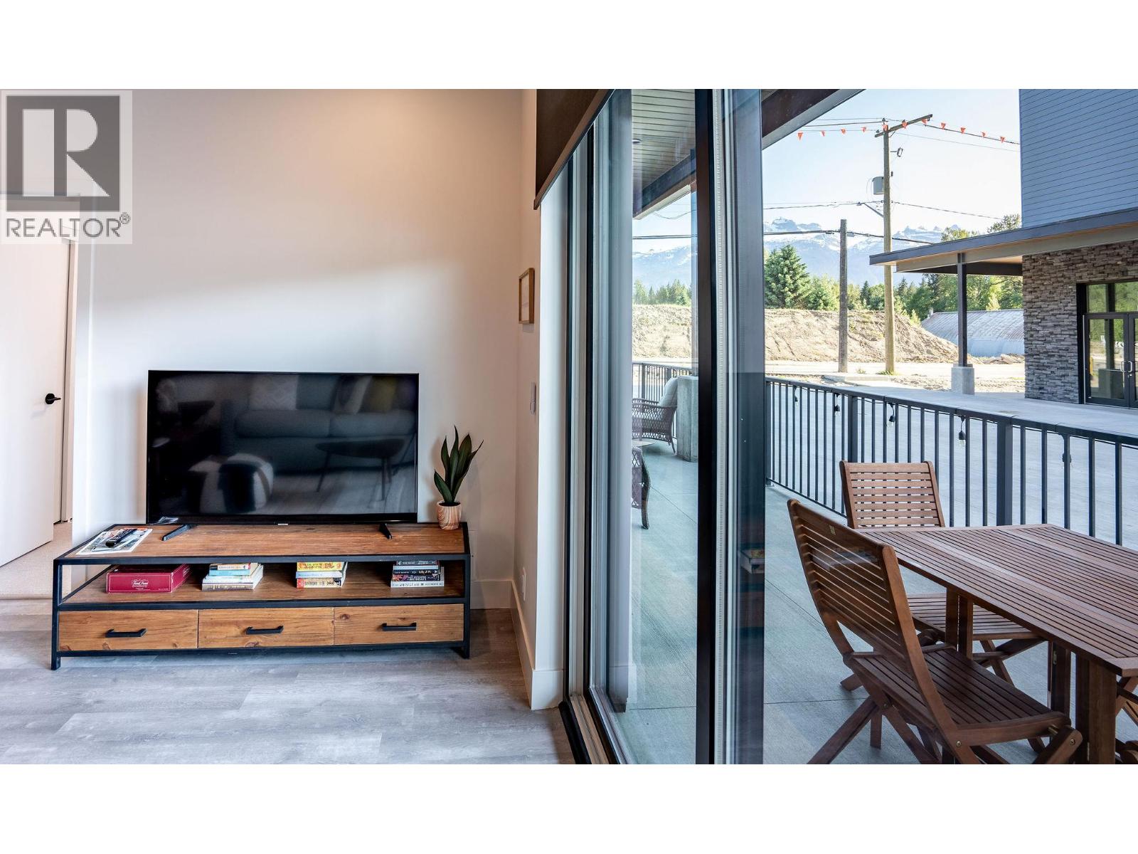 1701 Coursier Avenue Unit# 1107, Revelstoke, British Columbia  V0E 2S3 - Photo 3 - 10395623