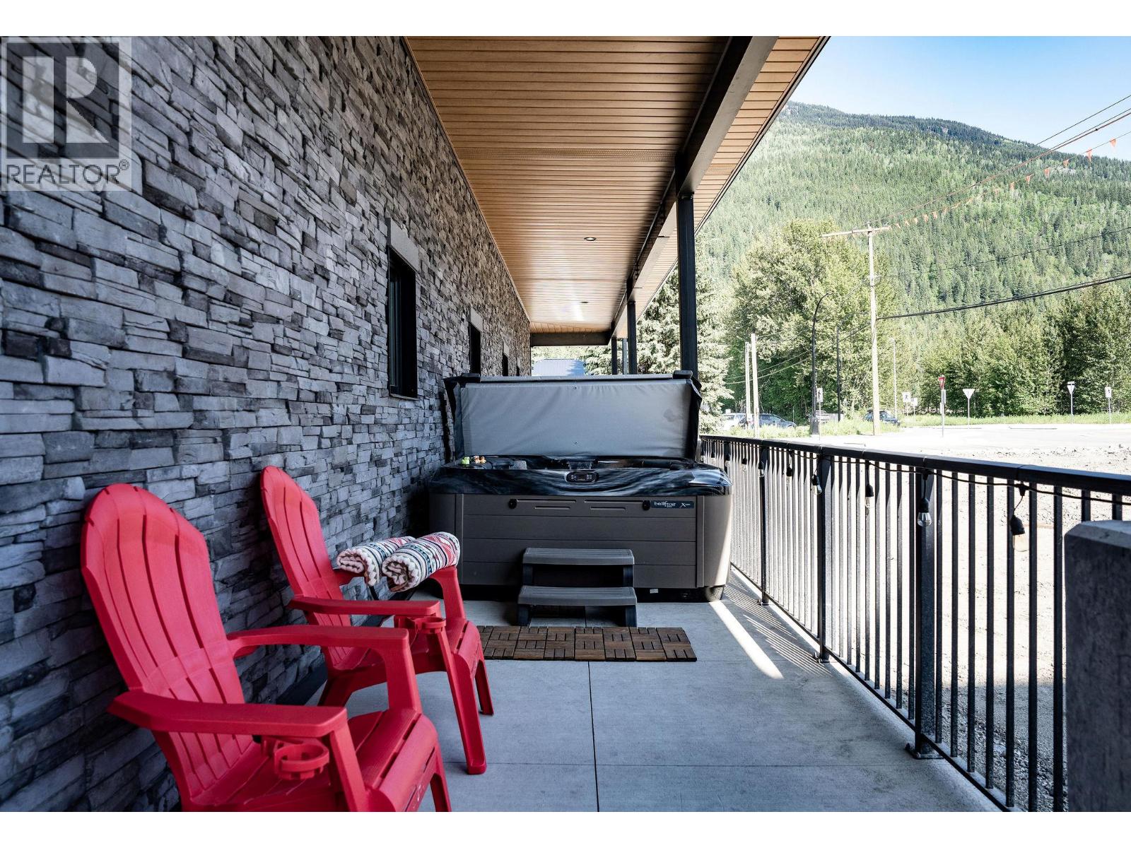 1701 Coursier Avenue Unit# 1107, Revelstoke, British Columbia  V0E 2S3 - Photo 6 - 10395623