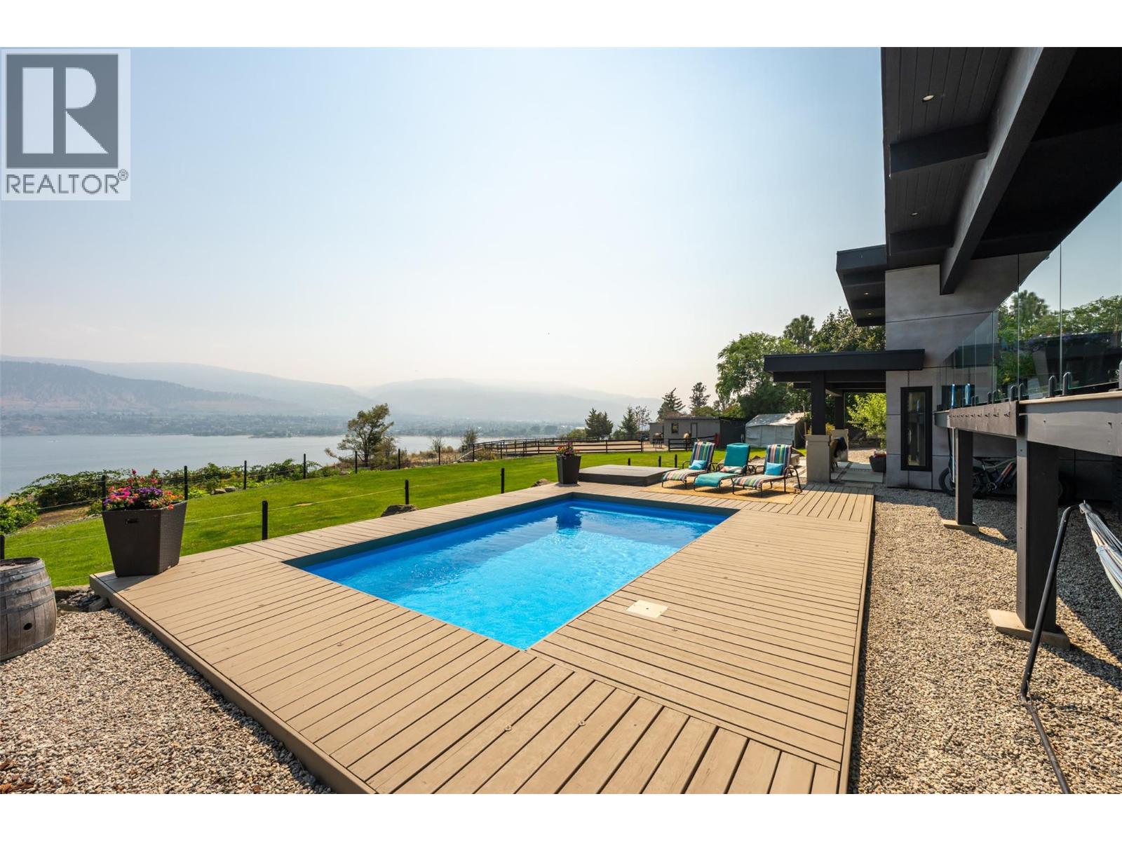 111 Hyslop Drive, Penticton, British Columbia  V2A 9A1 - Photo 50 - 10395639