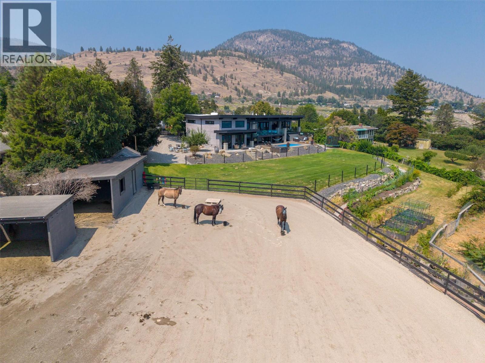 111 Hyslop Drive, Penticton, British Columbia  V2A 9A1 - Photo 57 - 10395639