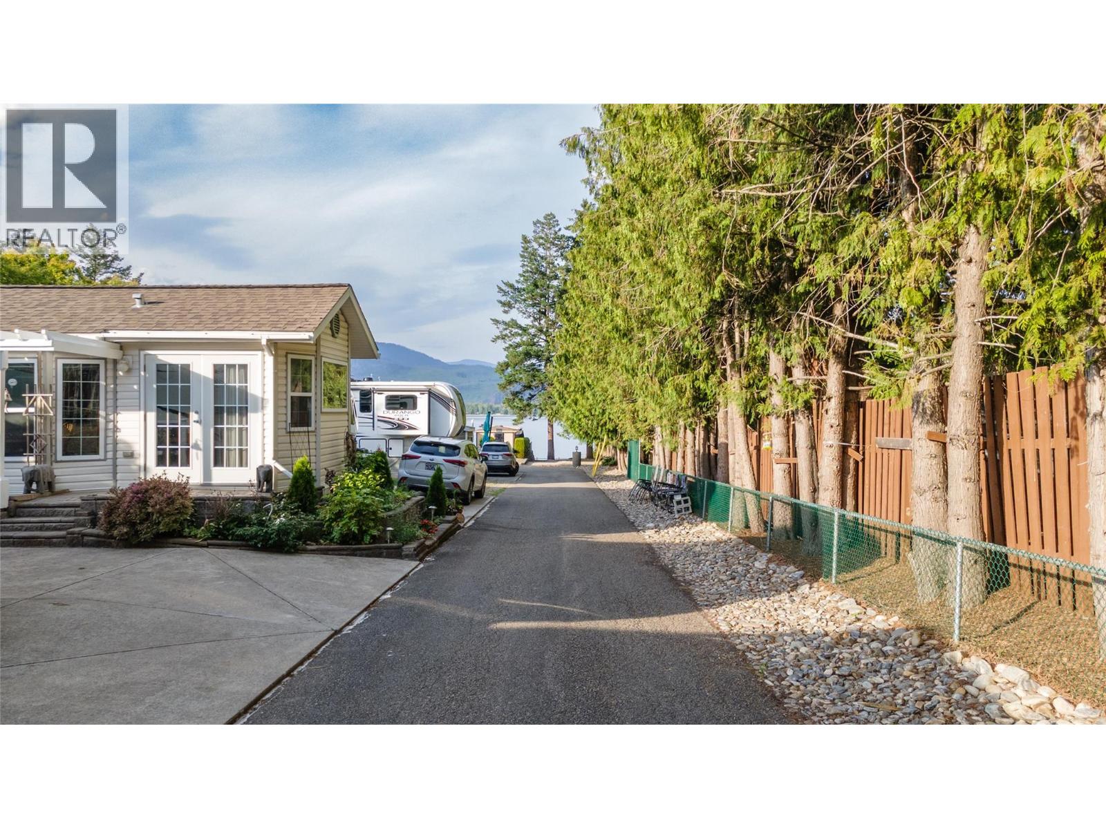 667 Waverly Park Frontage Road Lot# 62, Sorrento, British Columbia  V0E 2W1 - Photo 13 - 10395504