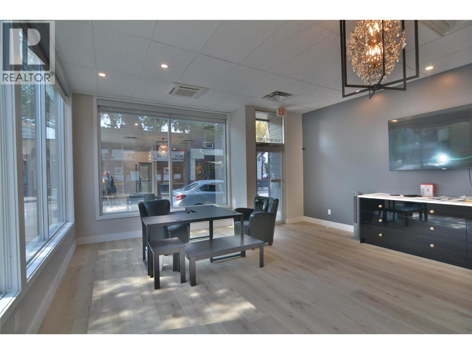 52 Front Street, Penticton, British Columbia  V2A 1H1 - Photo 4 - 10395648