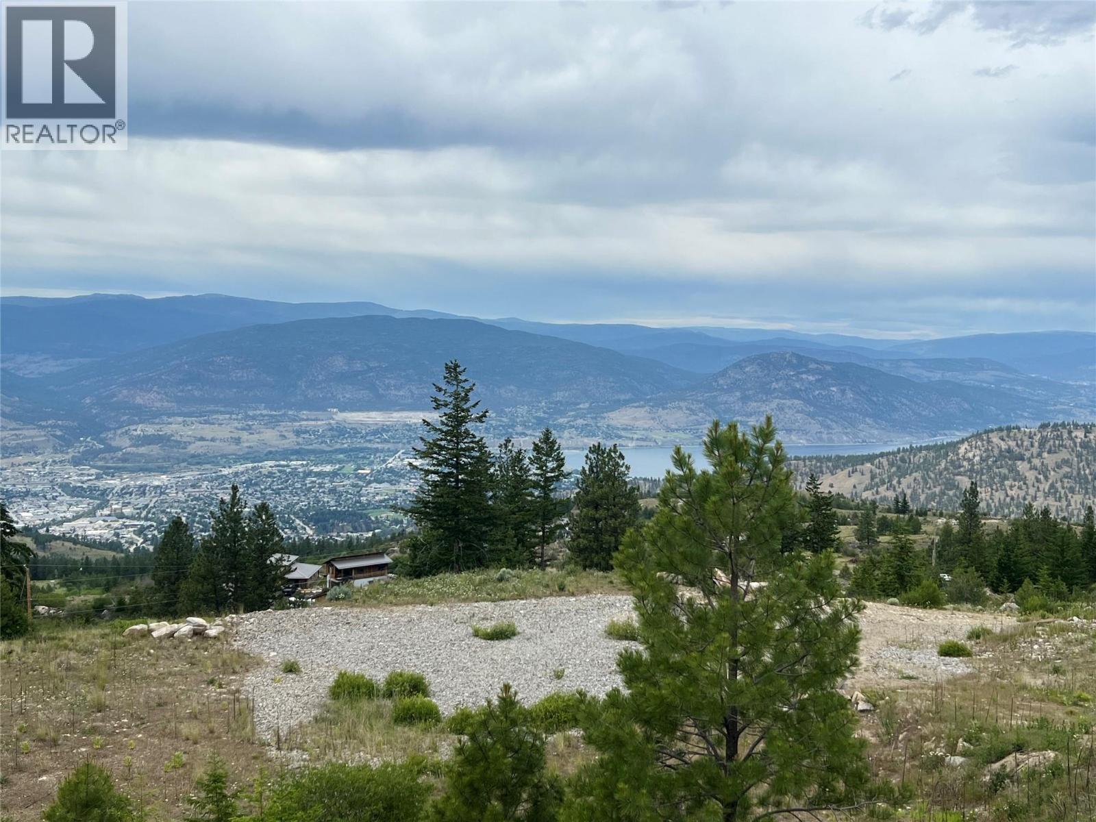 3011 Carmi Road, Penticton, British Columbia  V2A 8V5 - Photo 1 - 10393232