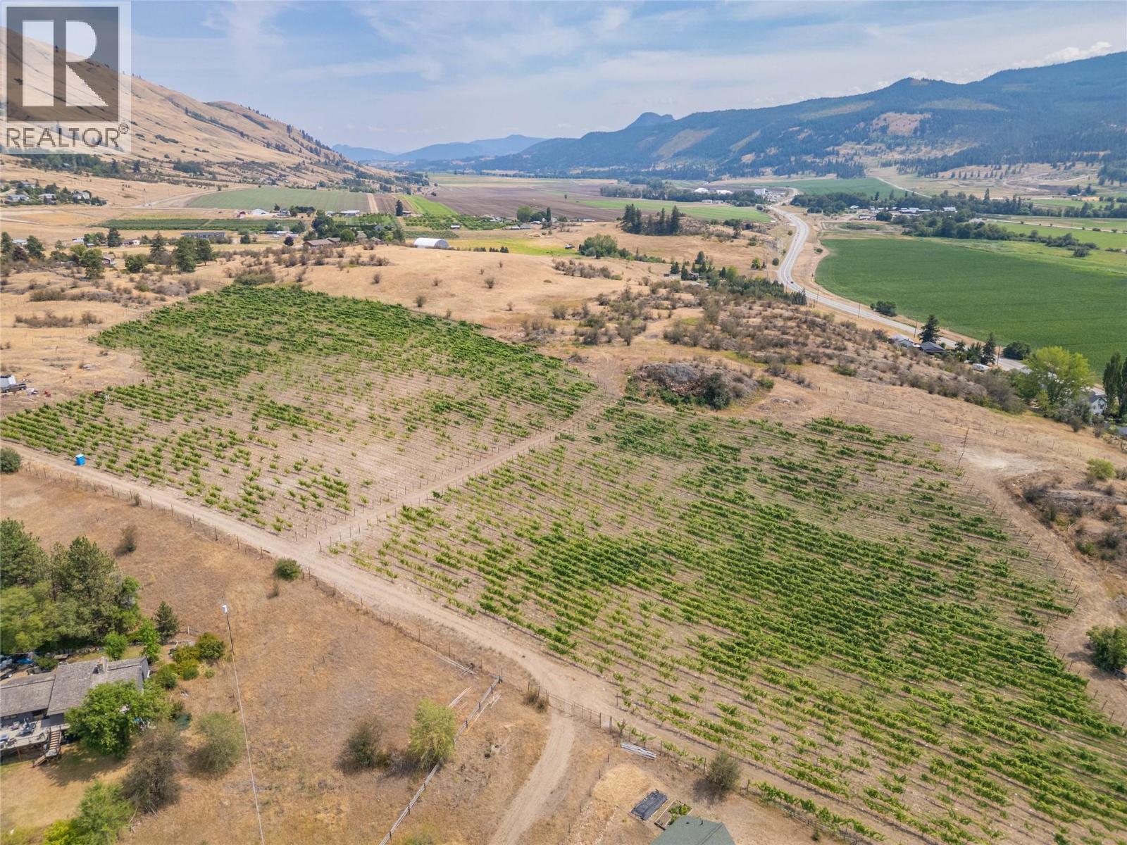 9269 Highway 6, Coldstream, British Columbia  V1B 3B5 - Photo 12 - 10395206