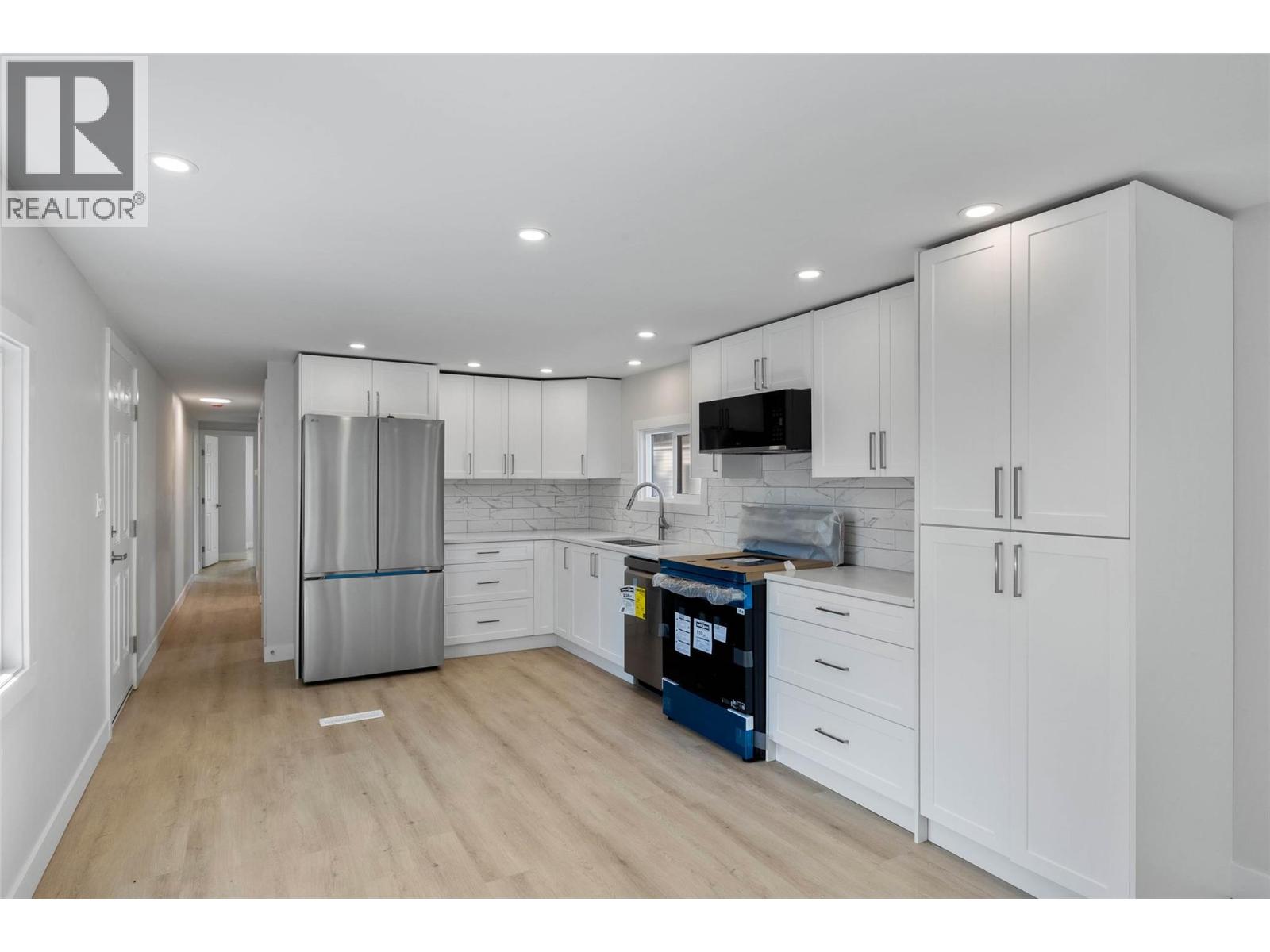 2805 Westsyde Road Unit# 14, Kamloops, British Columbia  V2B 7E1 - Photo 1 - 10395642