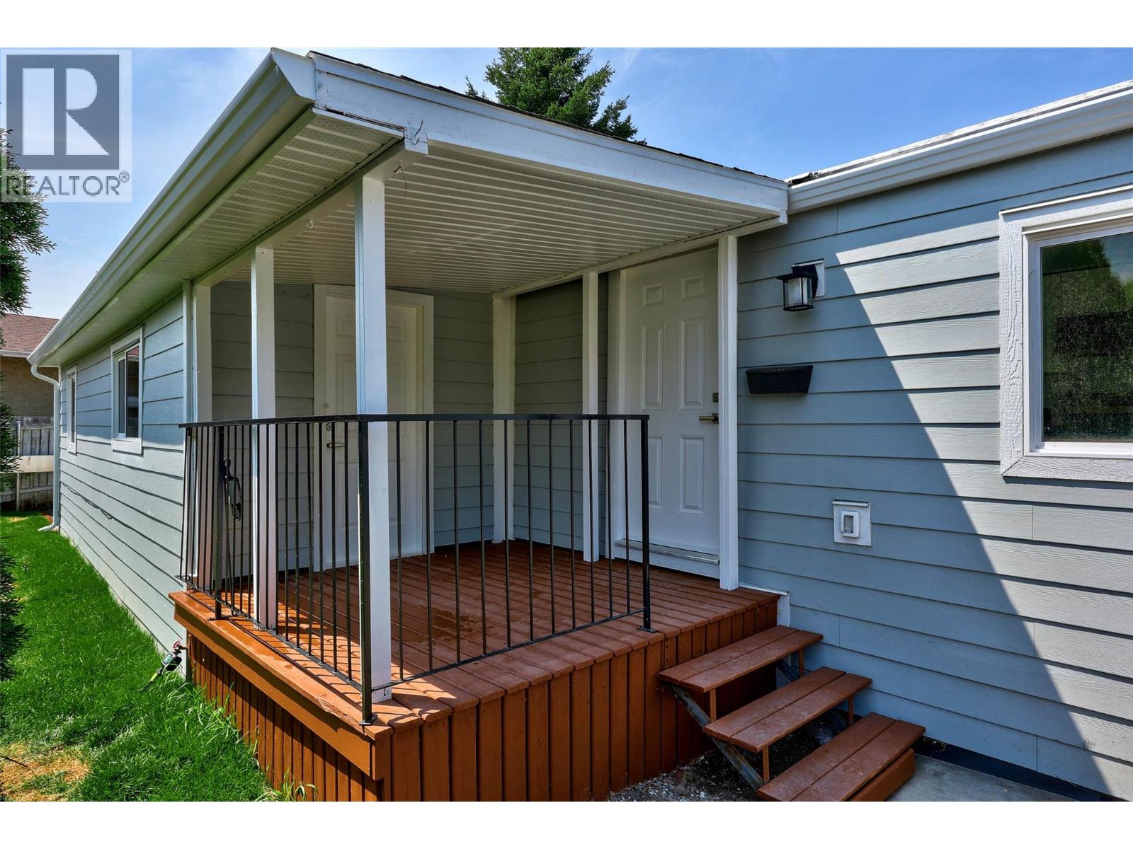 2805 Westsyde Road Unit# 14, Kamloops, British Columbia  V2B 7E1 - Photo 3 - 10395642