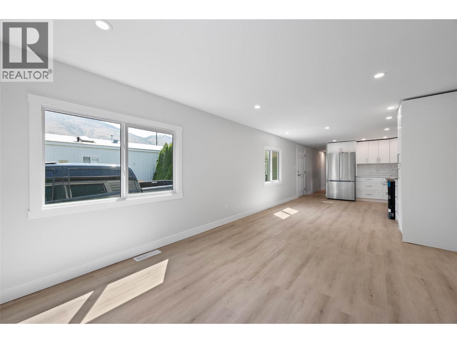 2805 Westsyde Road Unit# 14, Kamloops, British Columbia  V2B 7E1 - Photo 5 - 10395642