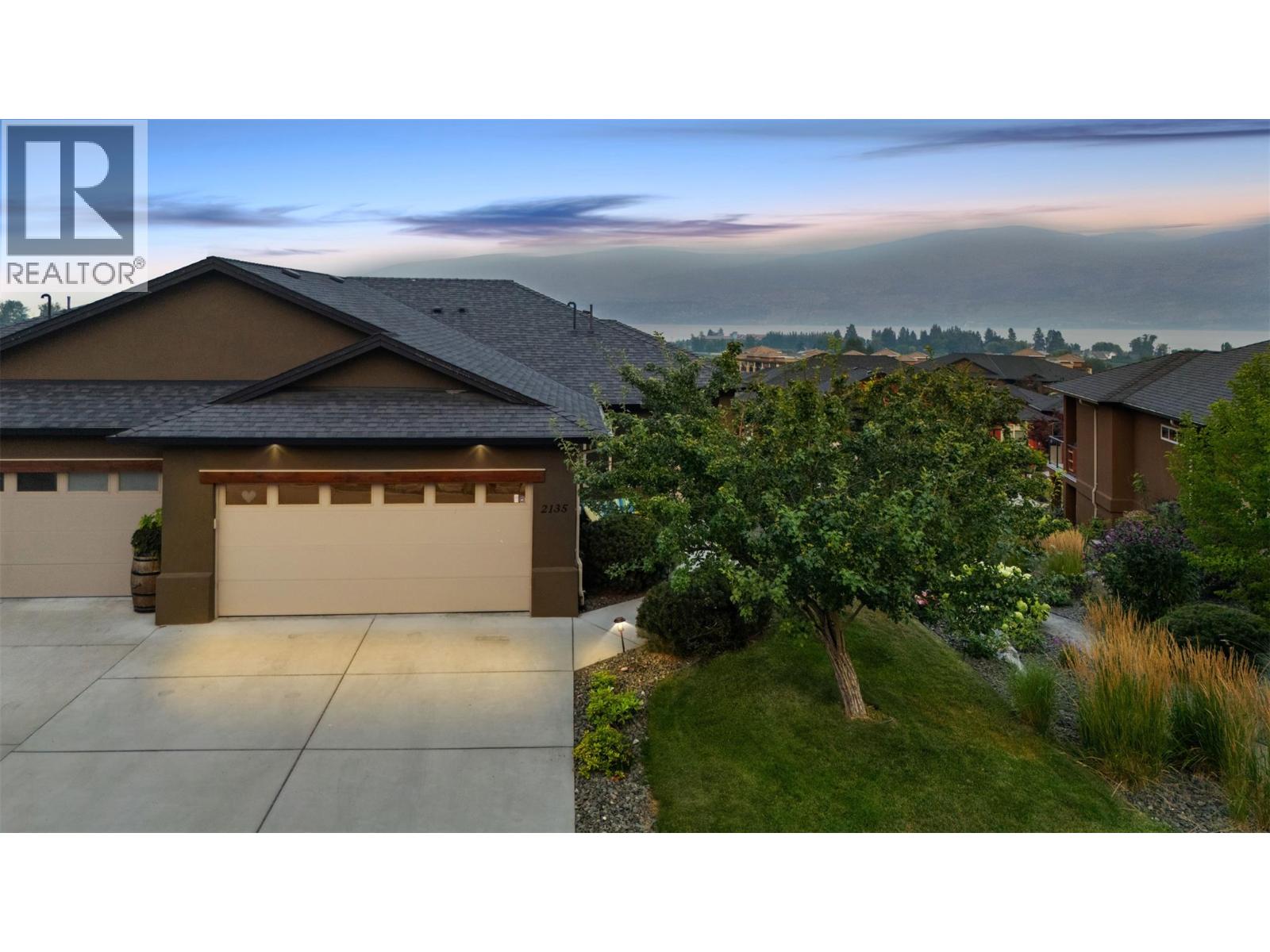 2135 Madera Court, Westbank, British Columbia  V4T 3H7 - Photo 2 - 10395535