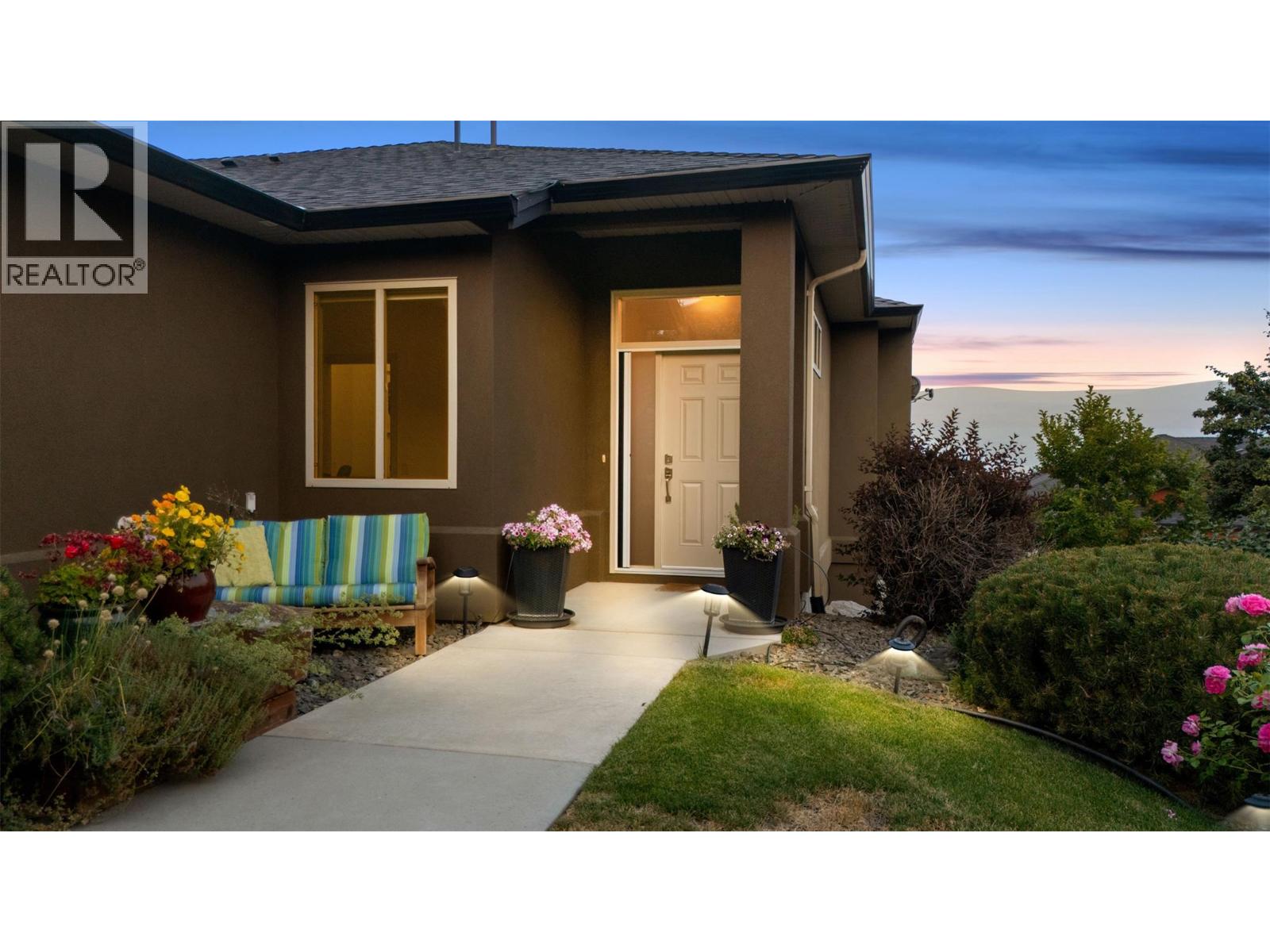 2135 Madera Court, Westbank, British Columbia  V4T 3H7 - Photo 3 - 10395535