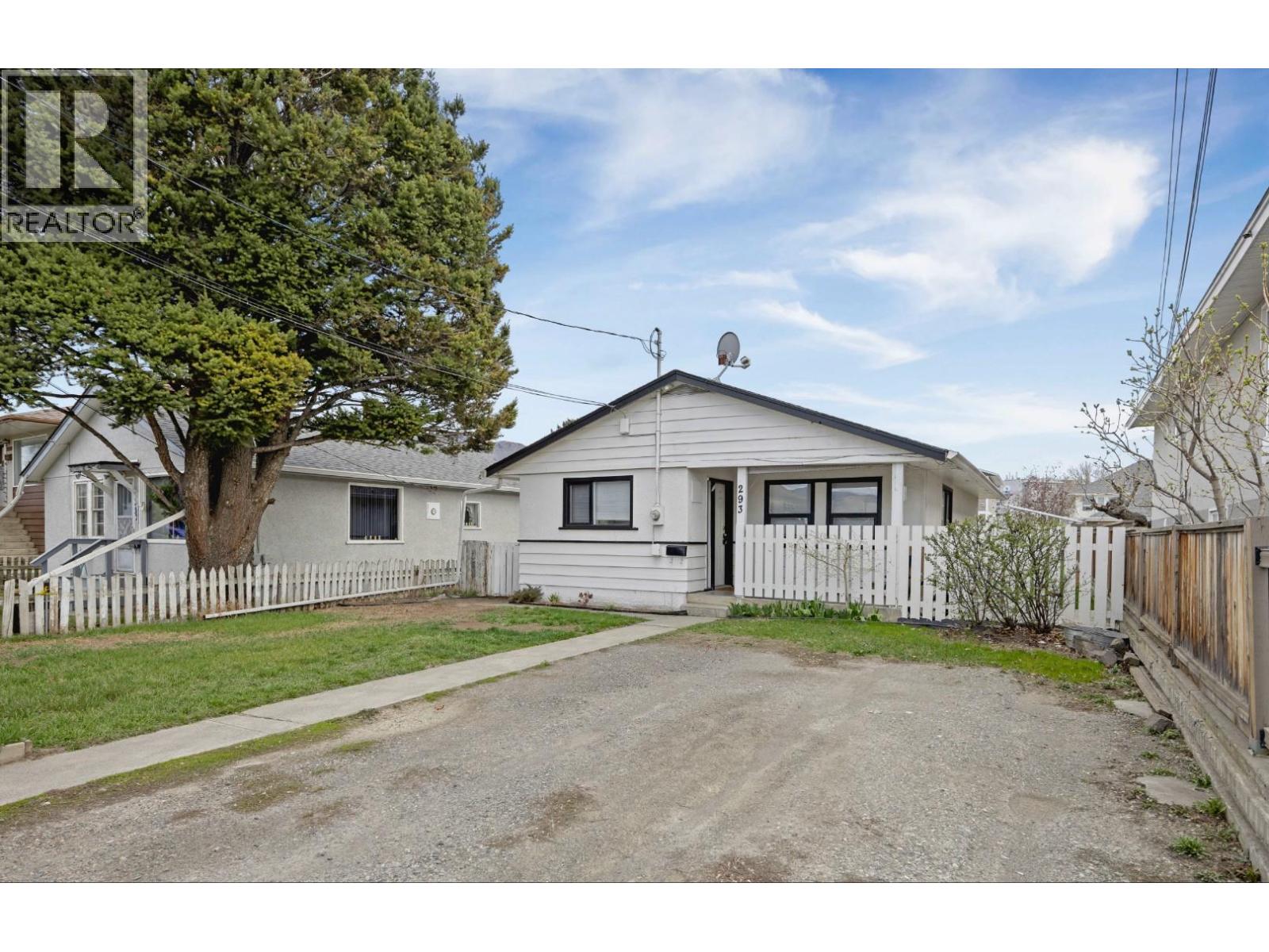 293 Poplar Street, Kamloops, British Columbia  V2B 4B9 - Photo 3 - 10395720