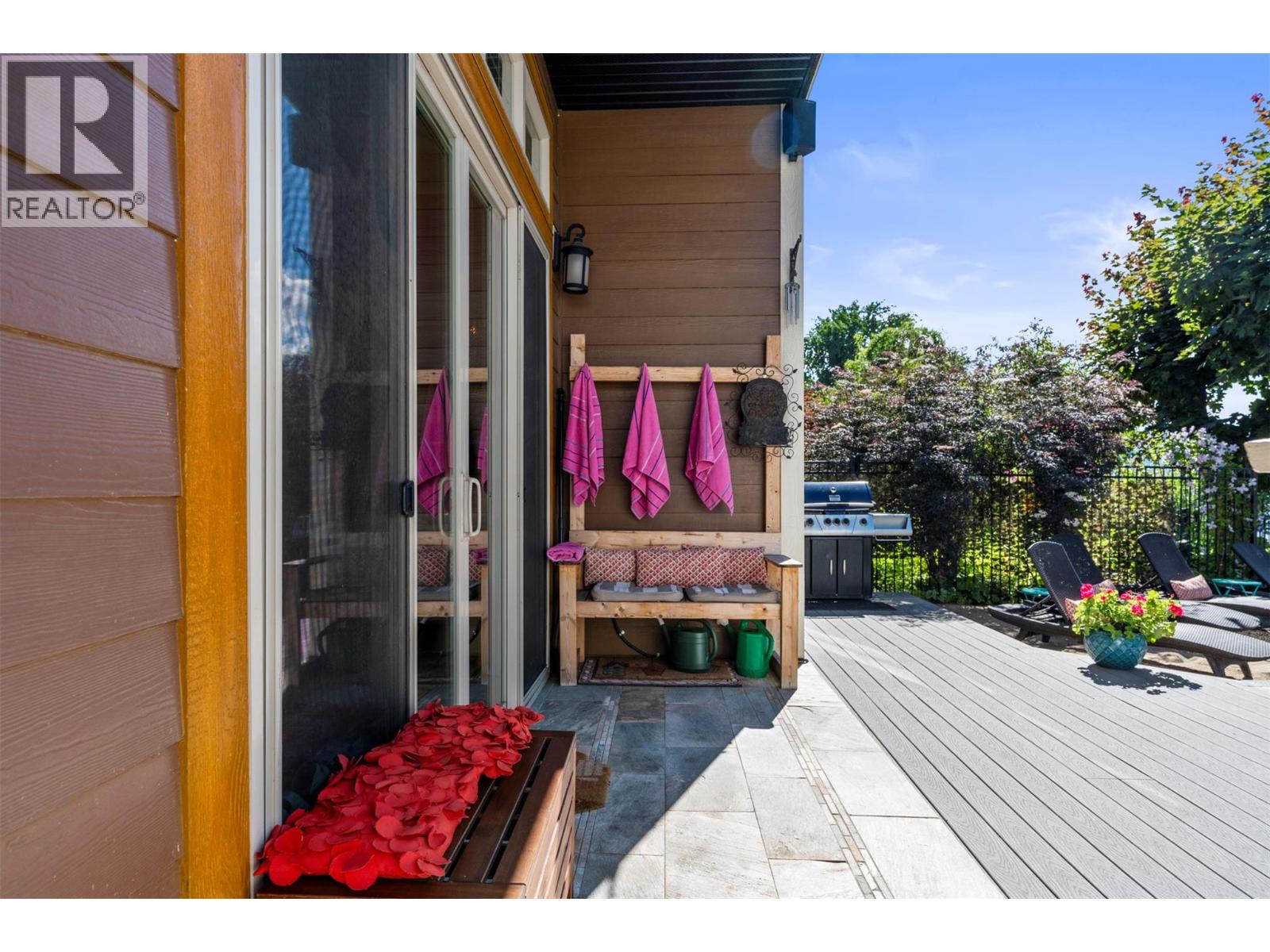 8049 Okanagan Landing Road, Vernon, British Columbia  V1H 1J4 - Photo 12 - 10395708