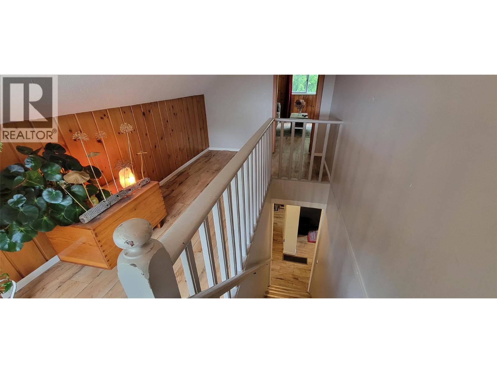 503 7th Avenue, New Denver, British Columbia  V0G 1S1 - Photo 29 - 10394507