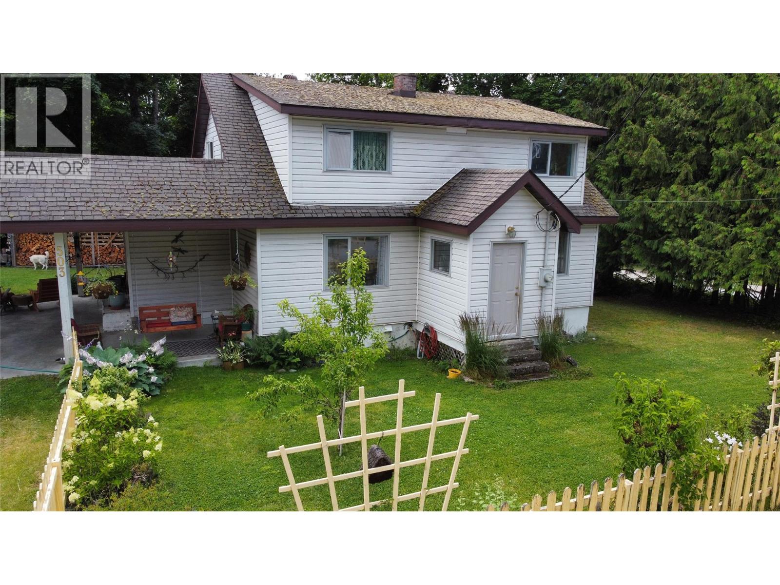 503 7th Avenue, New Denver, British Columbia  V0G 1S1 - Photo 7 - 10394507