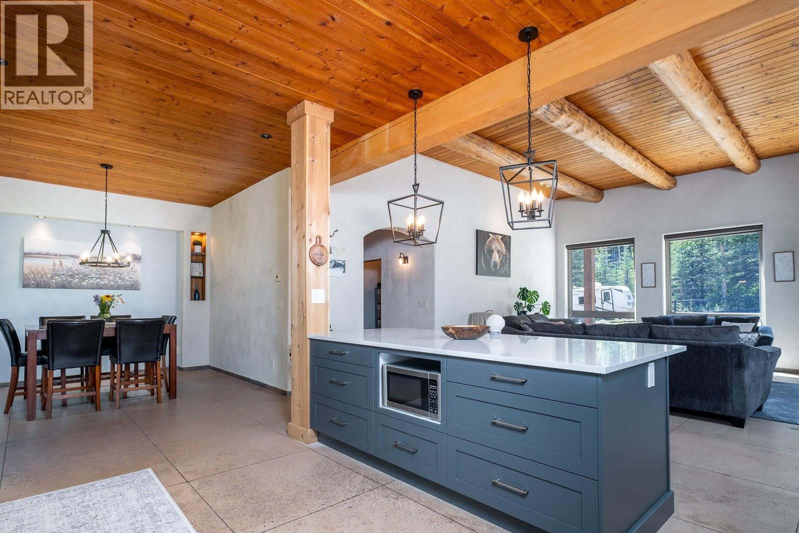 120 Richie Road, Rossland, British Columbia  V0G 1Y0 - Photo 19 - 10395453