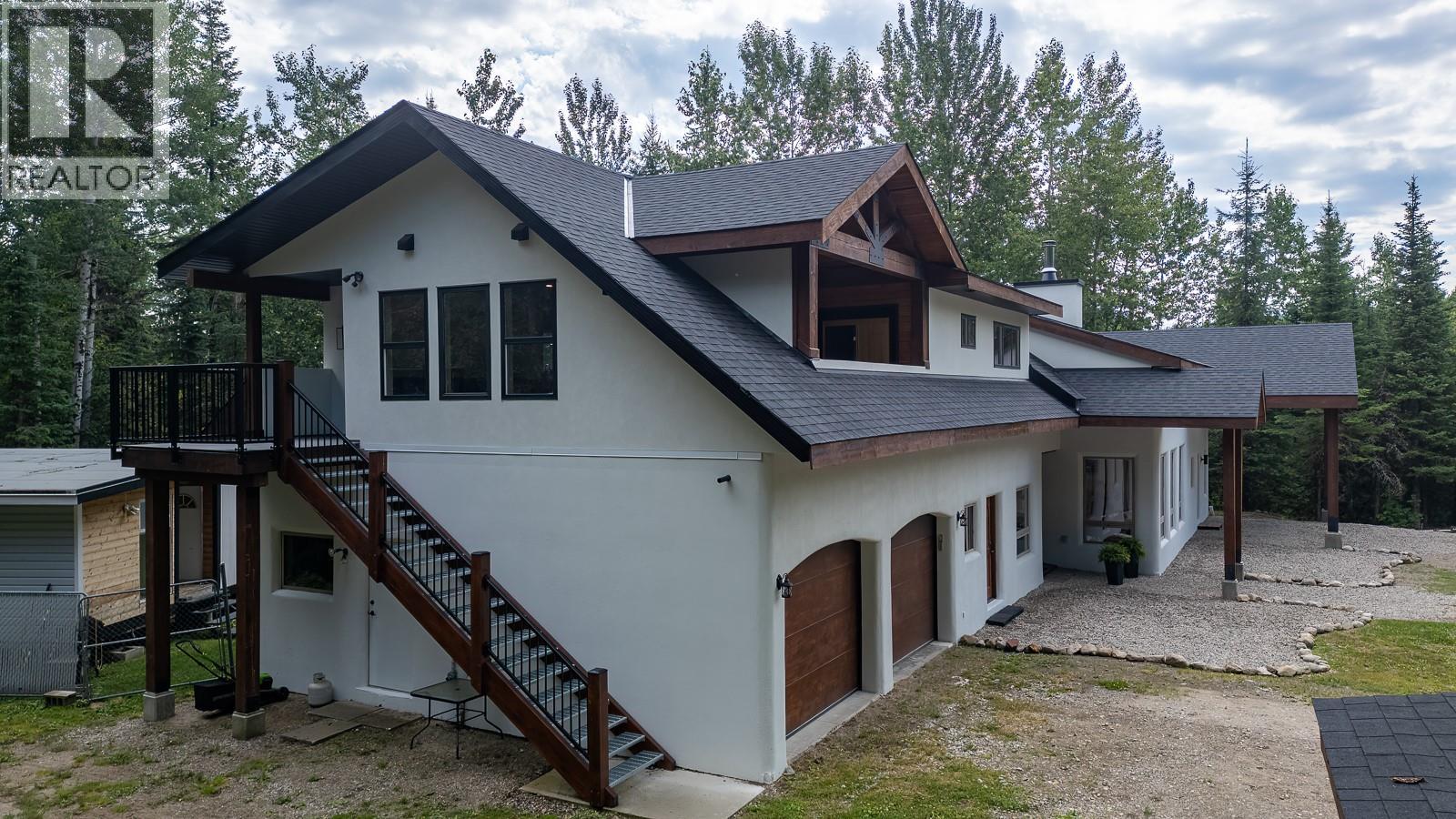 120 Richie Road, Rossland, British Columbia  V0G 1Y0 - Photo 5 - 10395453